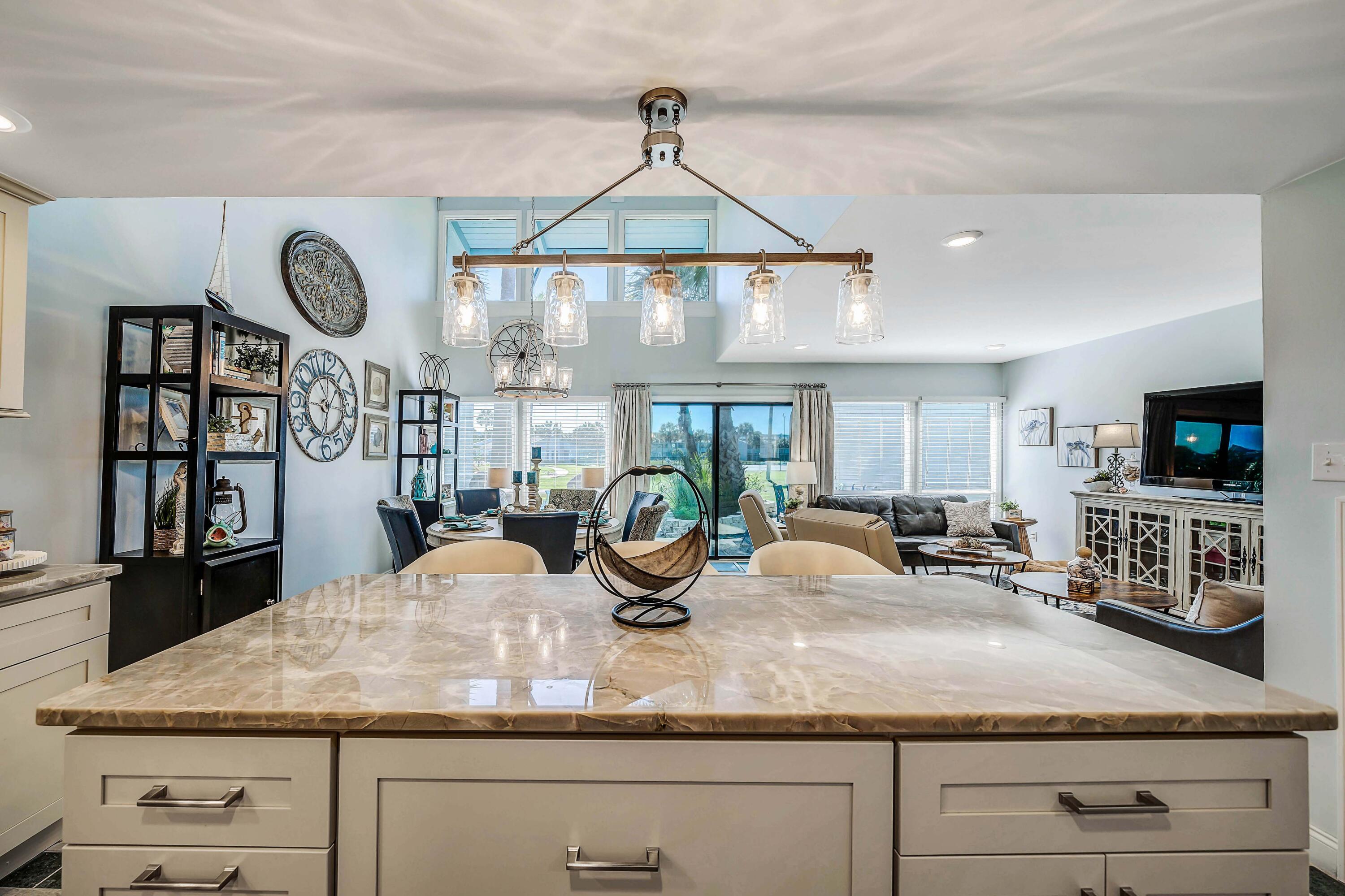 SUNNYSIDE BEACH & TENNIS CONDO - Residential