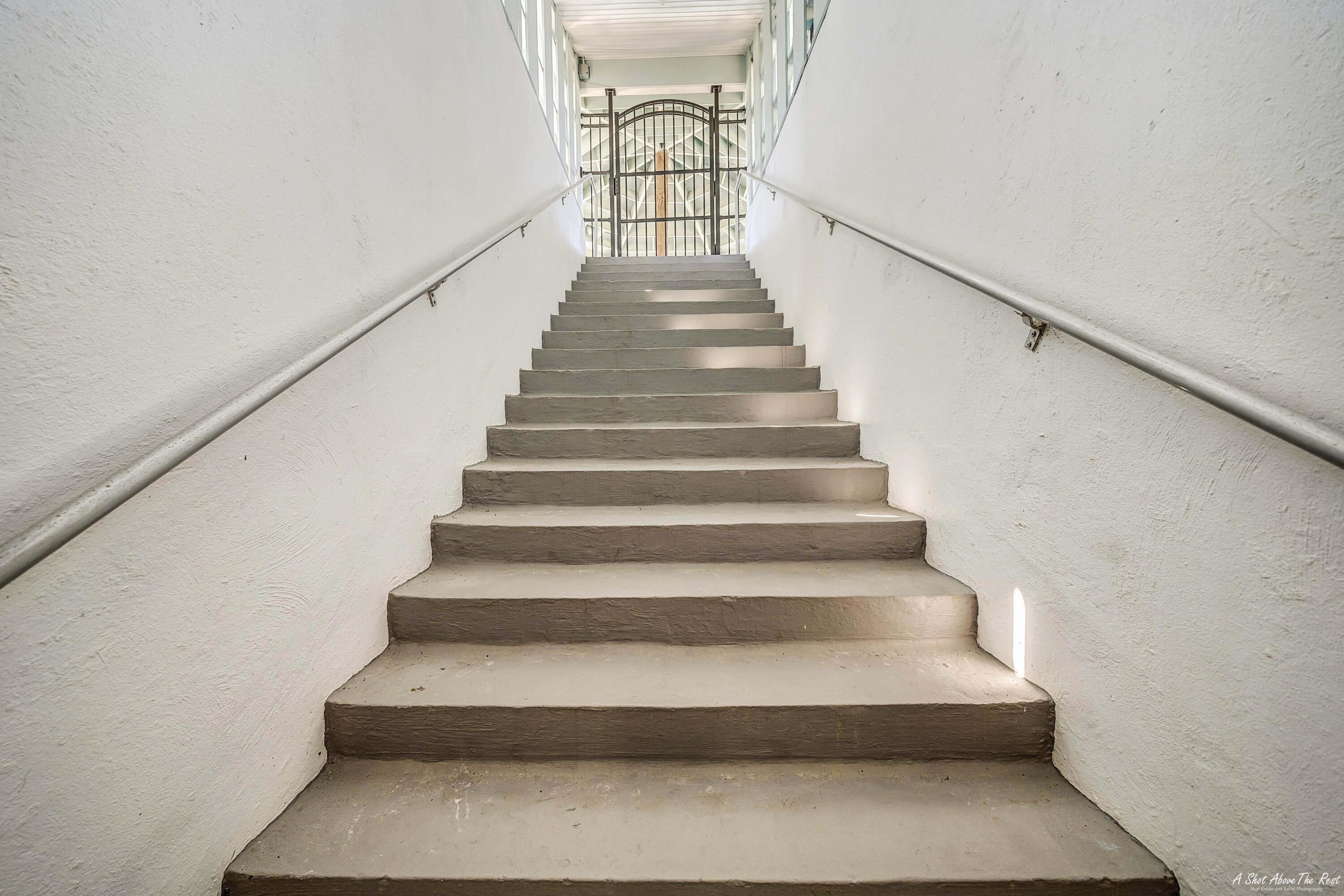 SUNNYSIDE BEACH & TENNIS CONDO - Residential