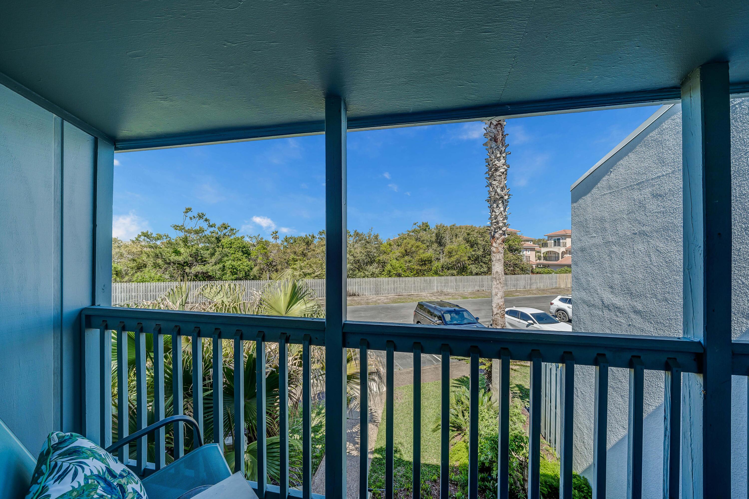SUNNYSIDE BEACH & TENNIS CONDO - Residential
