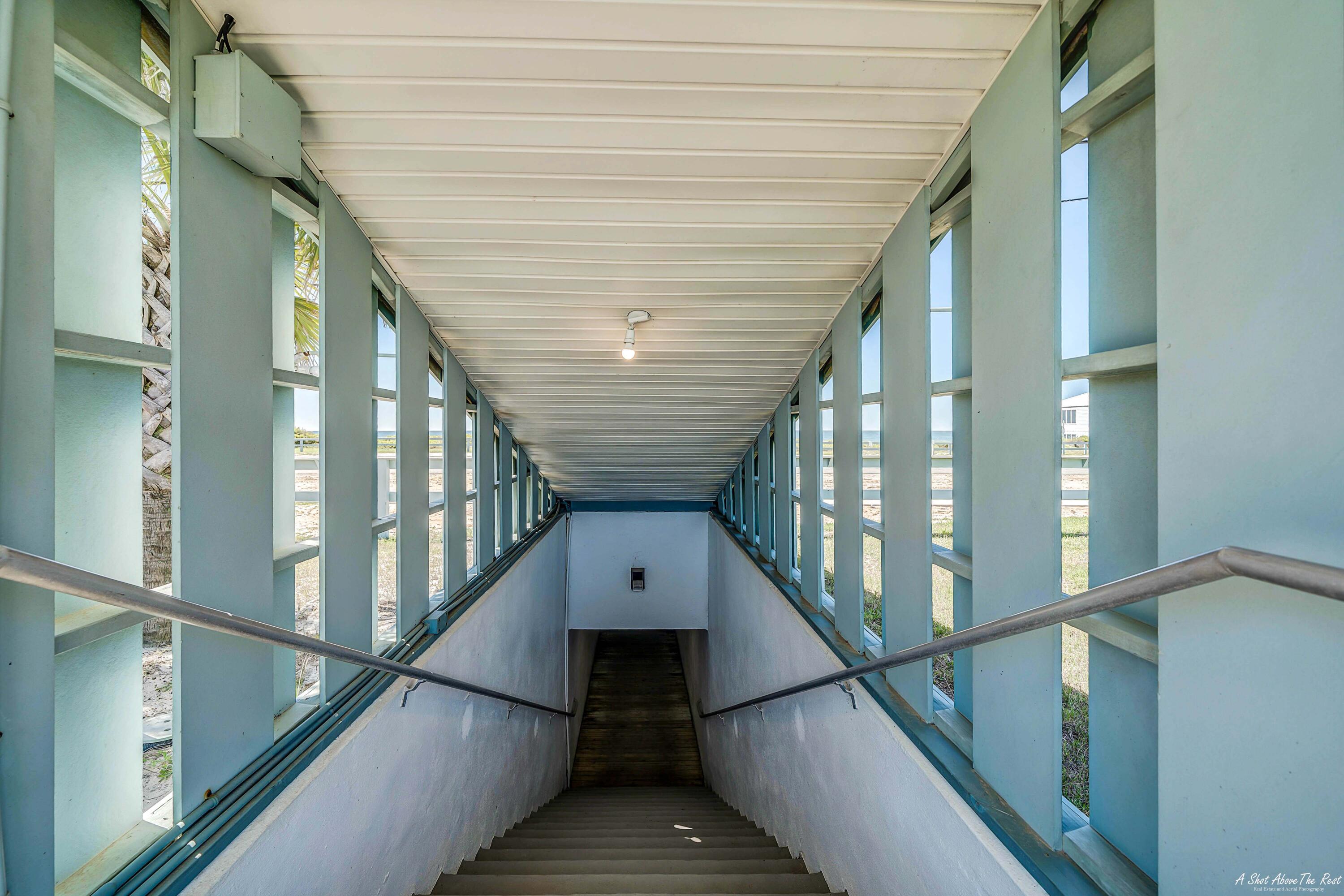 SUNNYSIDE BEACH & TENNIS CONDO - Residential