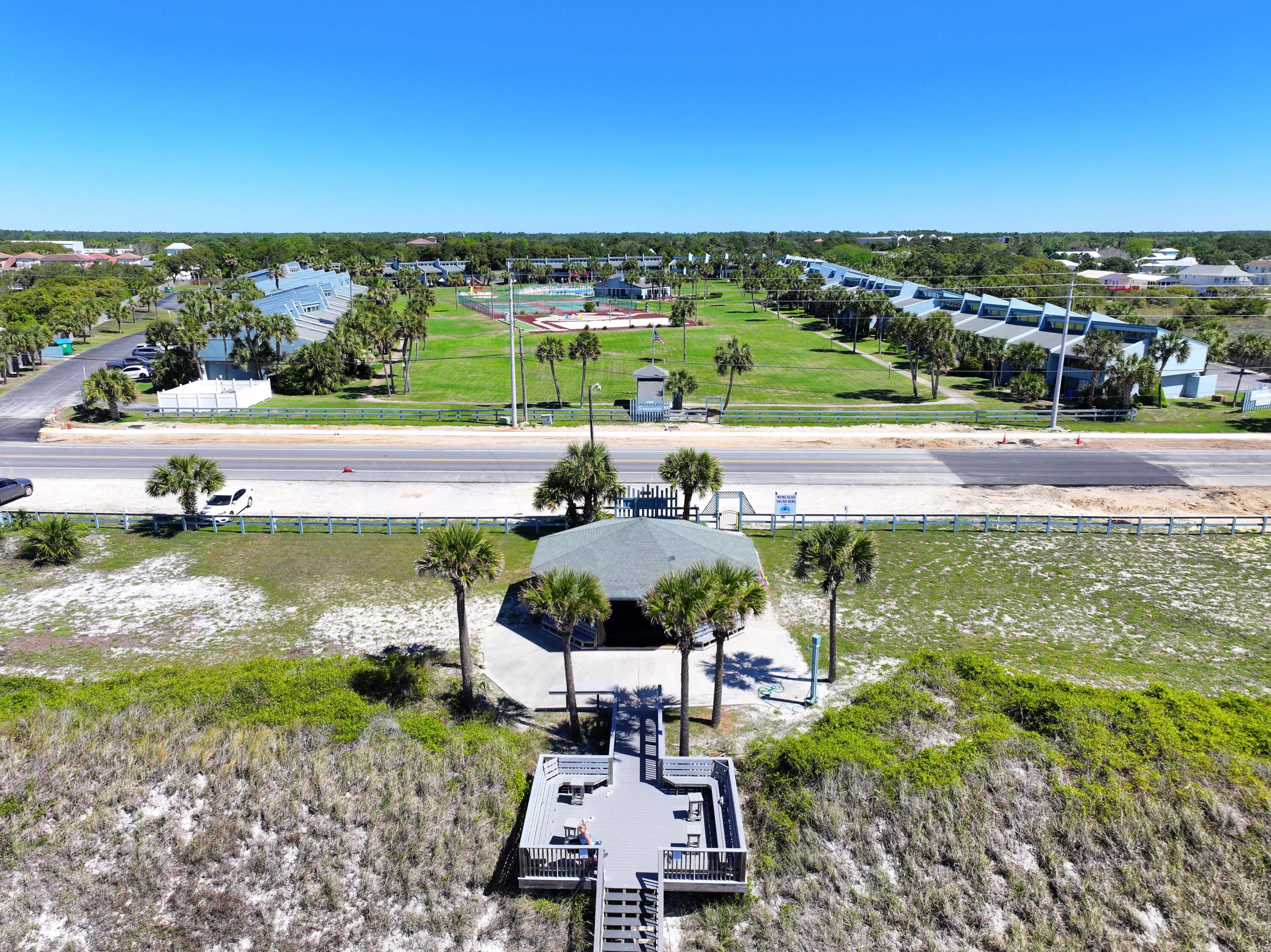 SUNNYSIDE BEACH & TENNIS CONDO - Residential