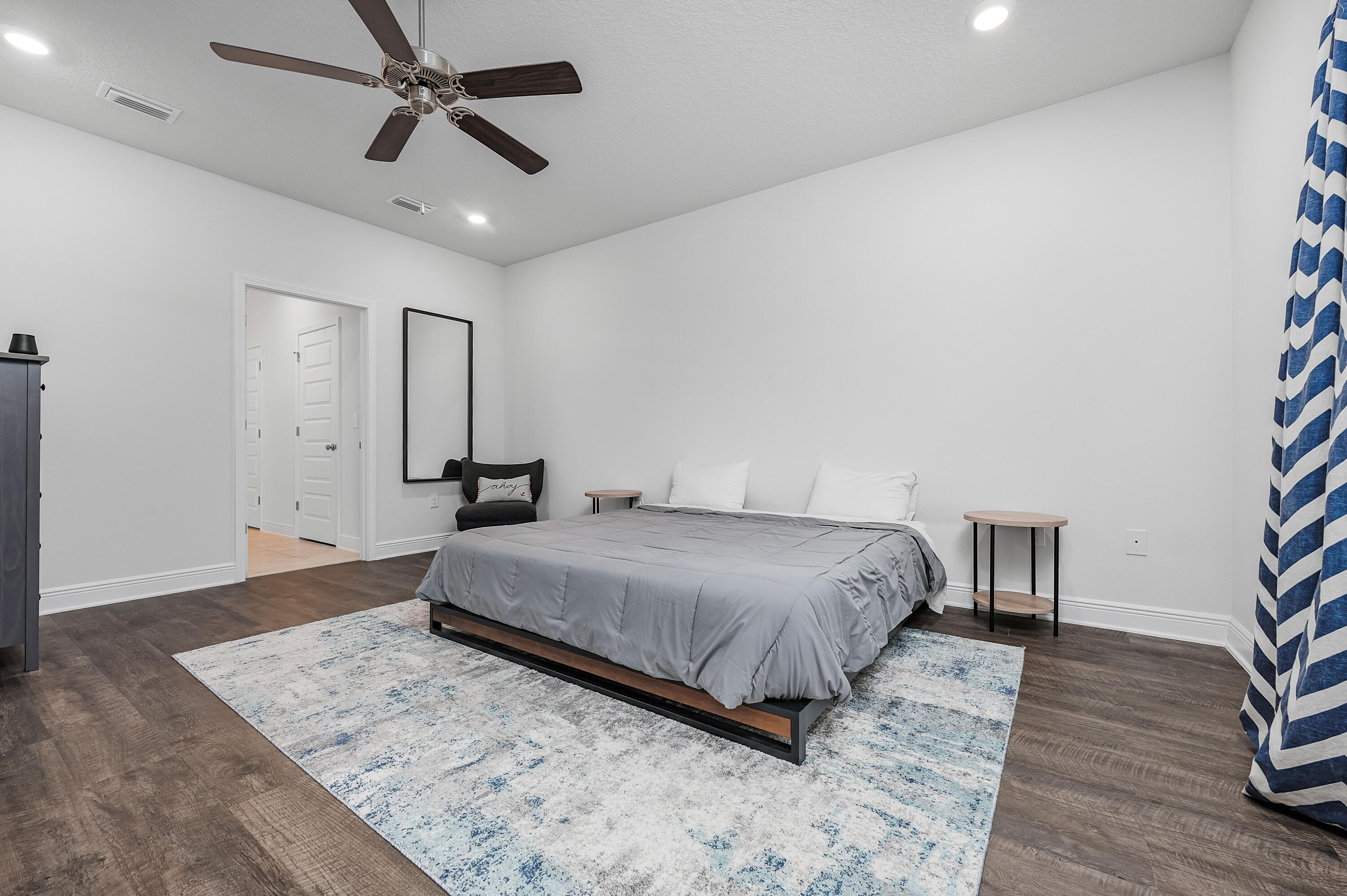 NONESUCH WAY - Residential