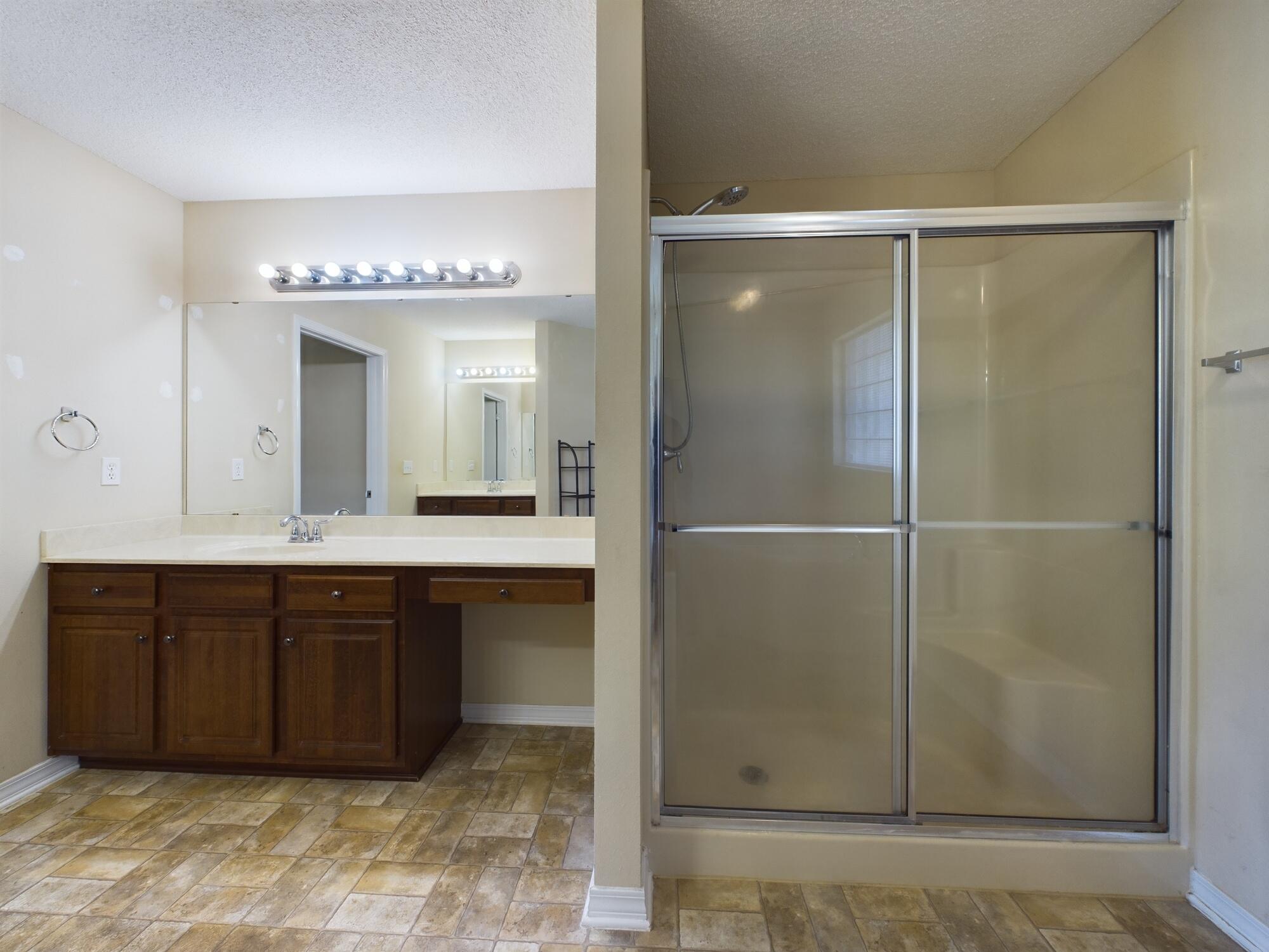 BROOKE ESTATES PH II - Residential
