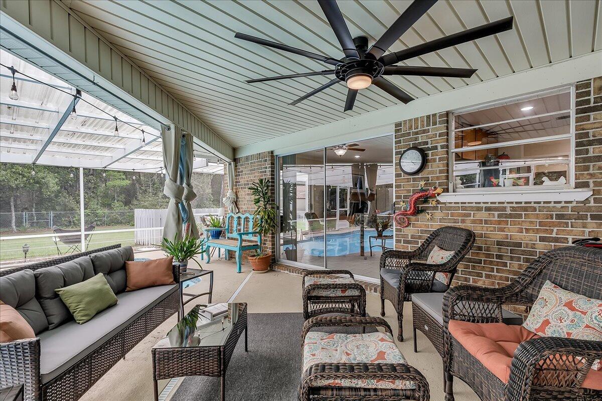 LONGWOOD S/D 2ND ADDN - Residential
