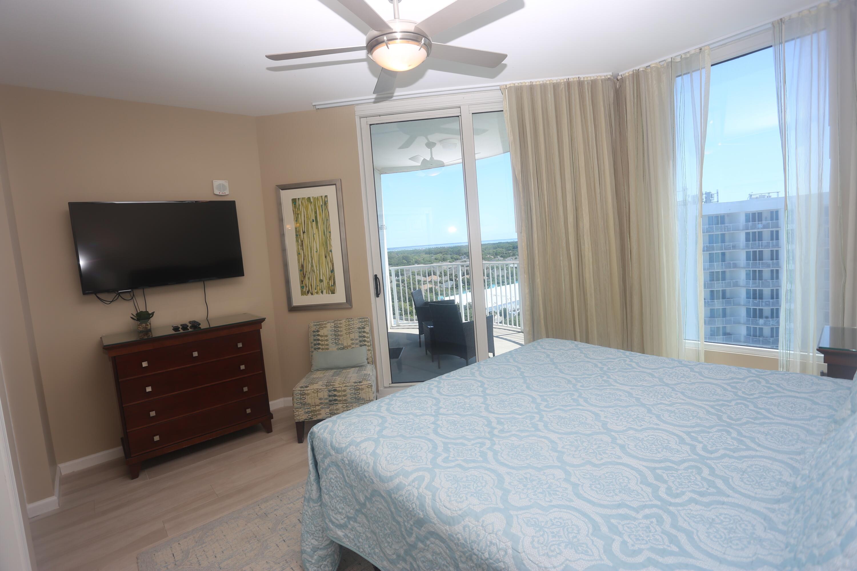 THE PALMS OF DESTIN - Residential