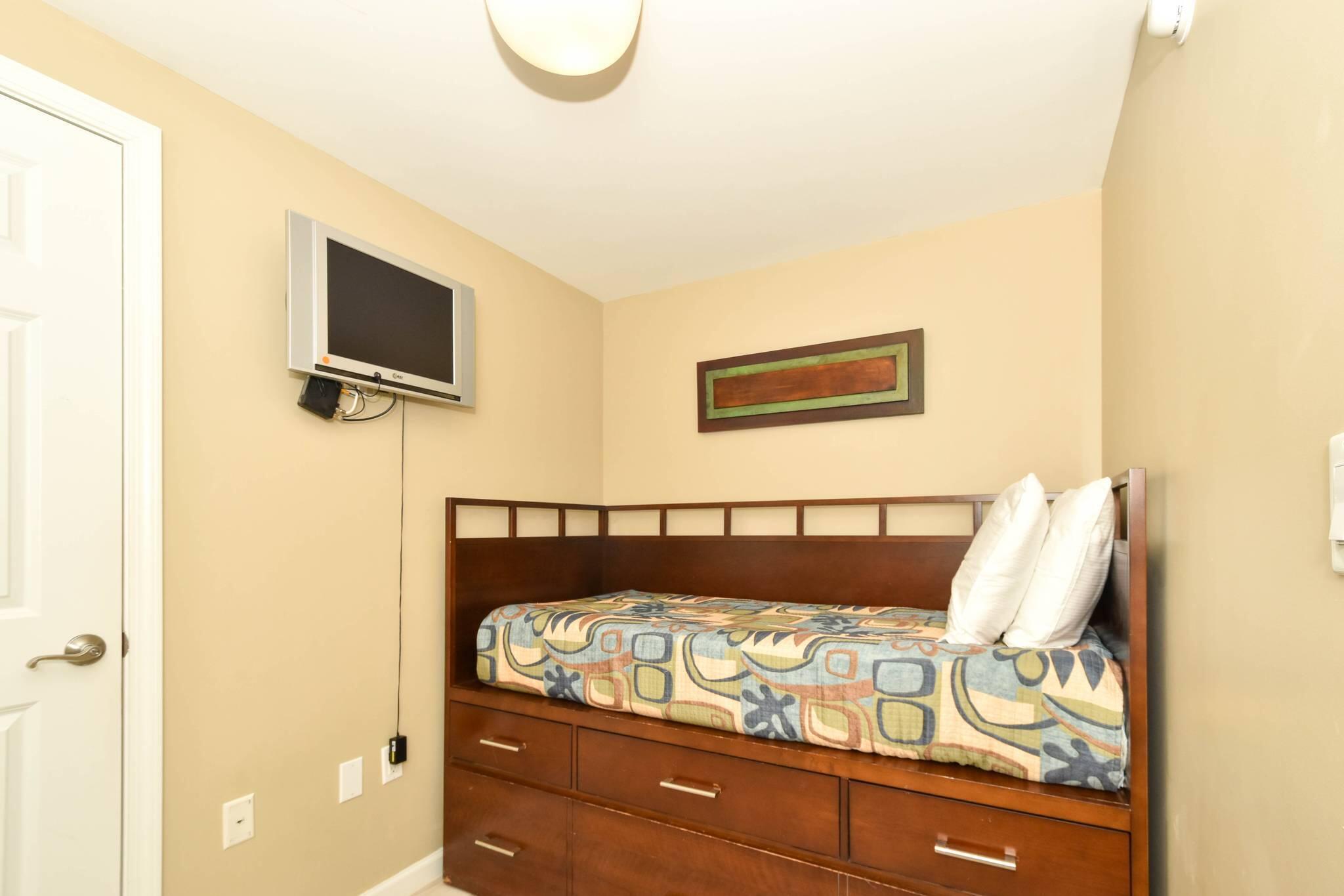 THE PALMS OF DESTIN - Residential