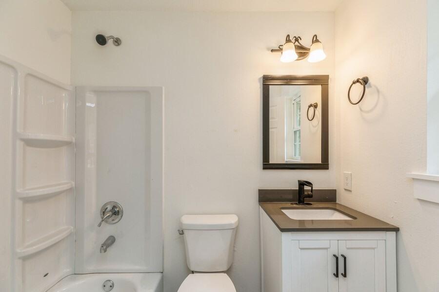 COLONY ESTATES 3RD ADDN - Residential