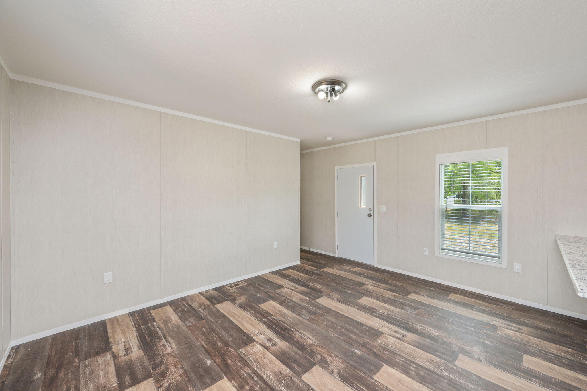 OAKWOOD HILLS UNIT 1 - Residential Lease