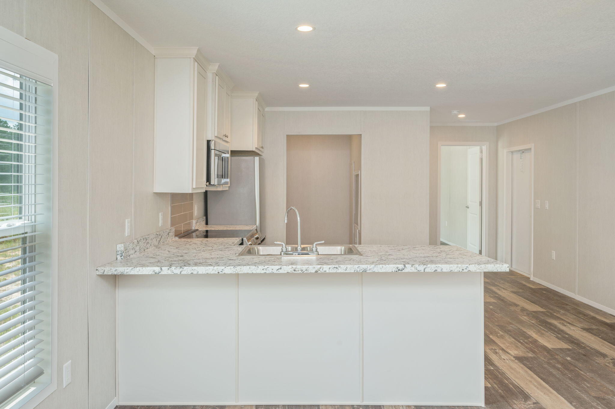OAKWOOD HILLS UNIT 1 - Residential Lease