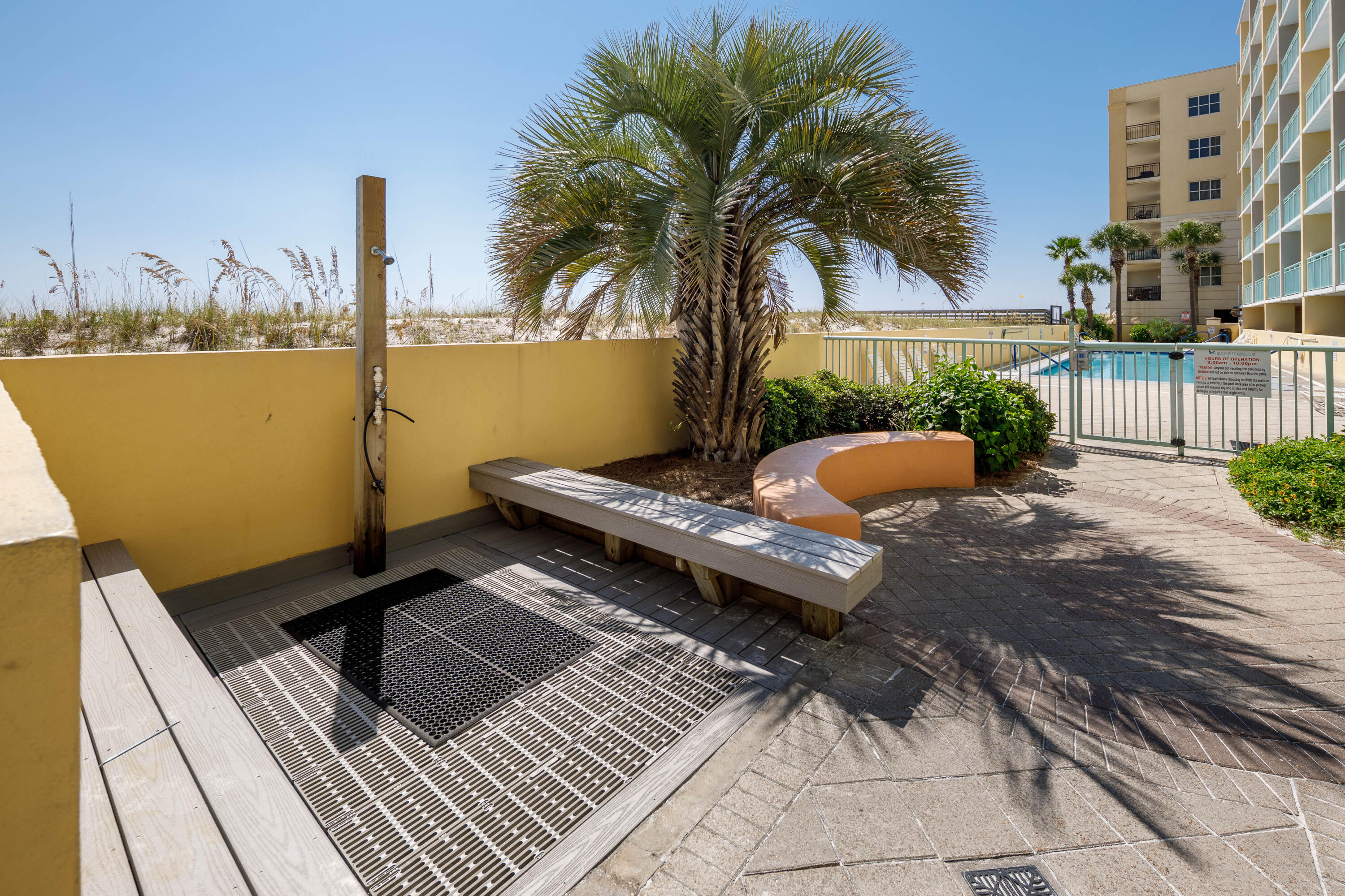 PELICAN ISLE - Residential