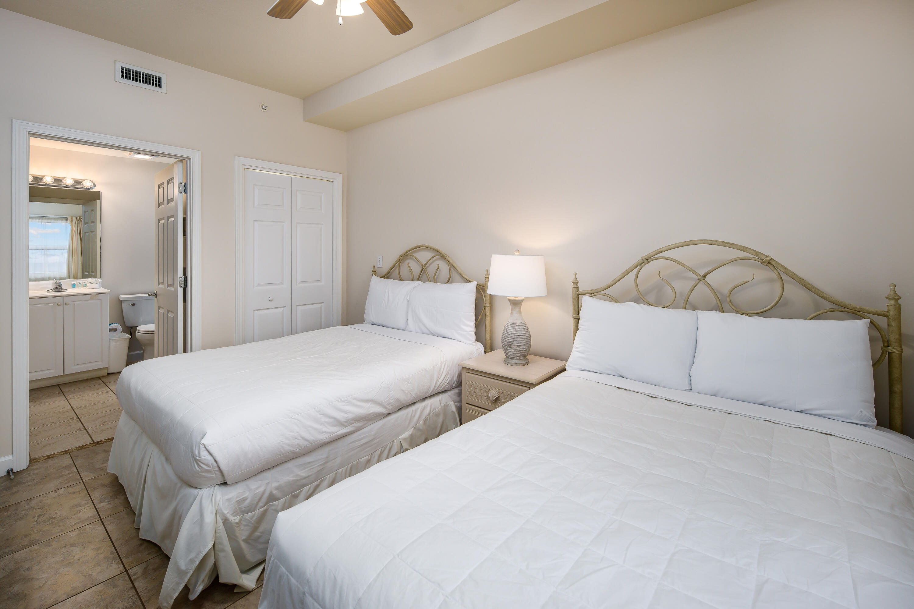 PELICAN ISLE - Residential