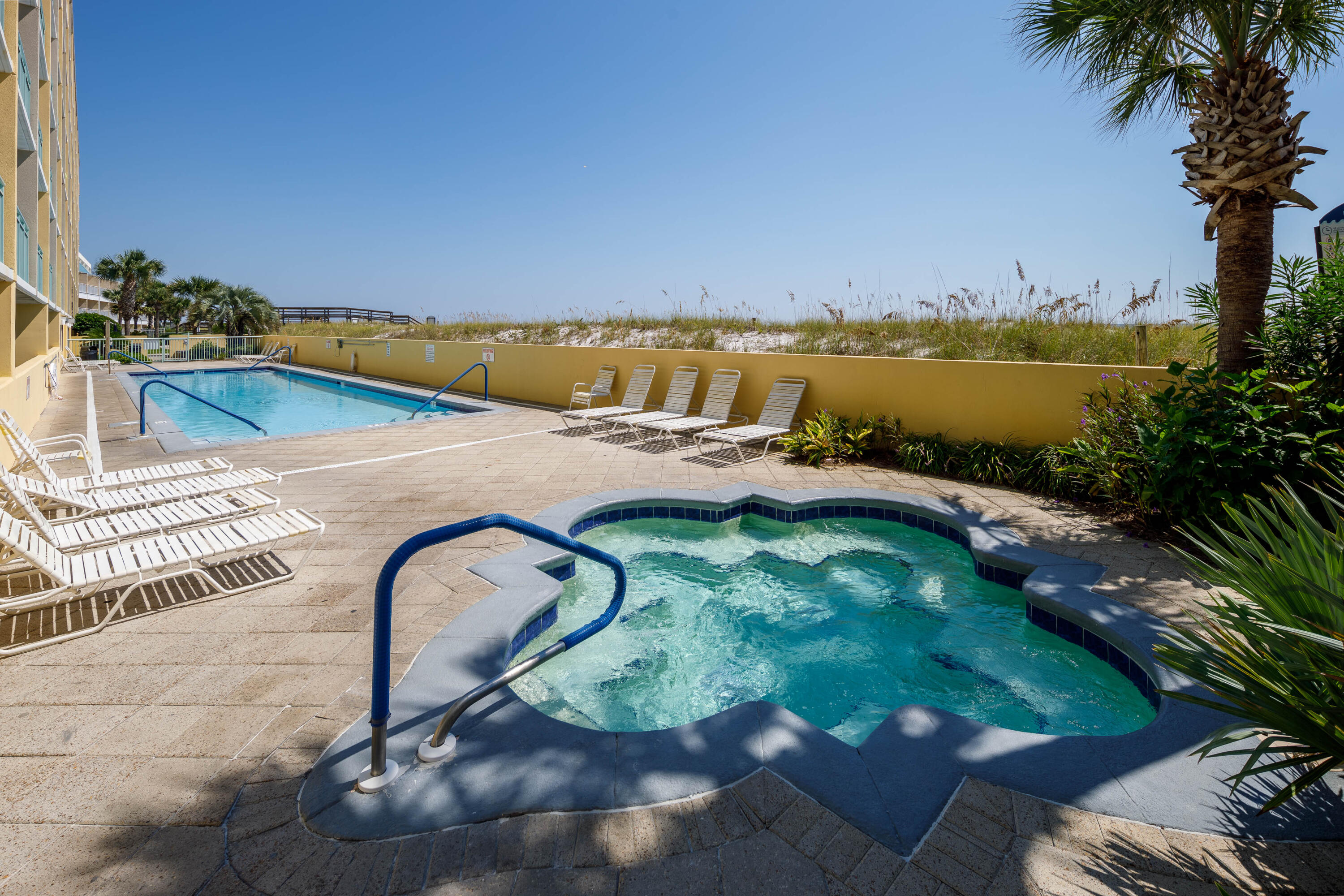 PELICAN ISLE - Residential