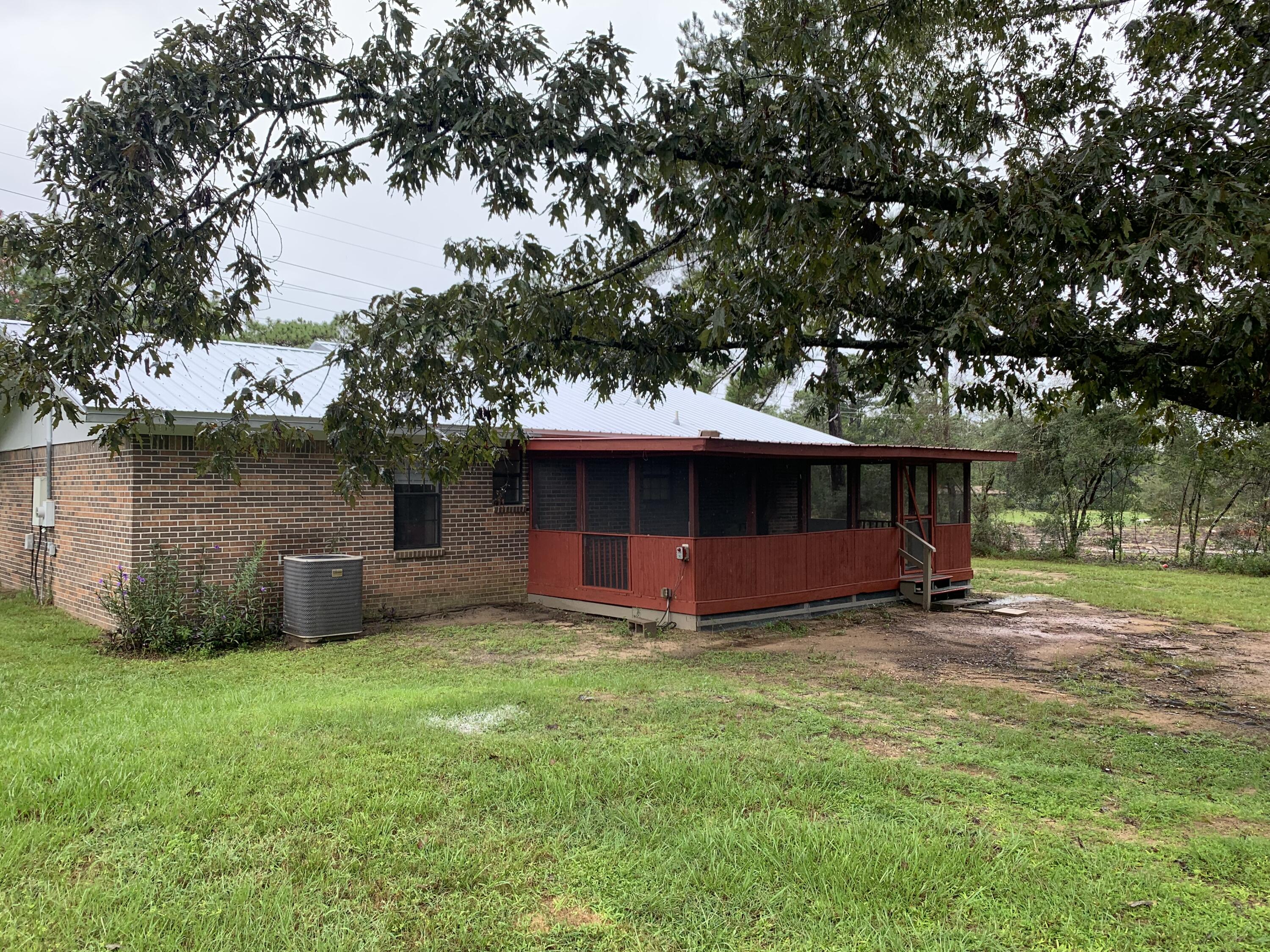 METES & BOUNDS - Residential Lease