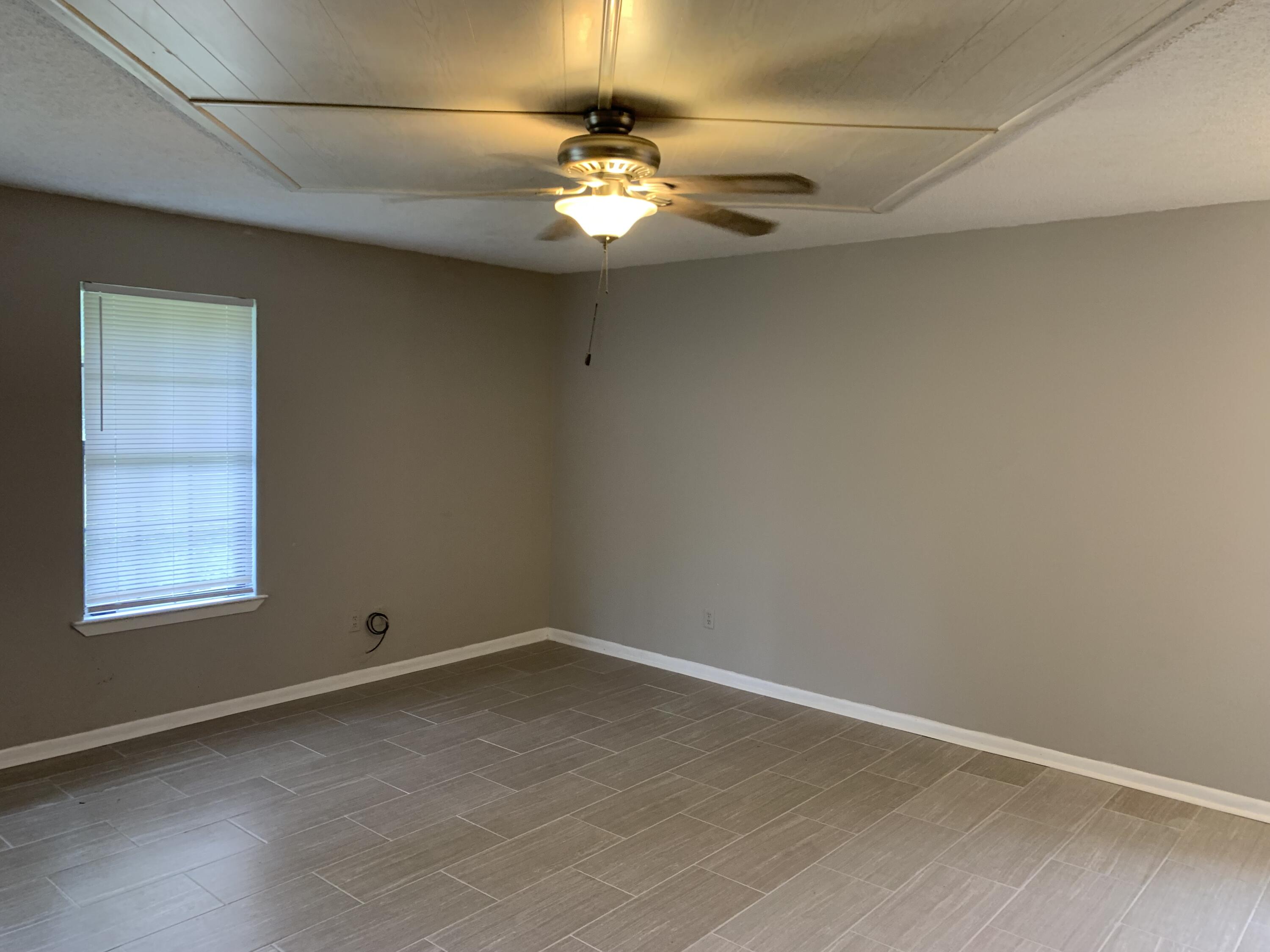 METES & BOUNDS - Residential Lease