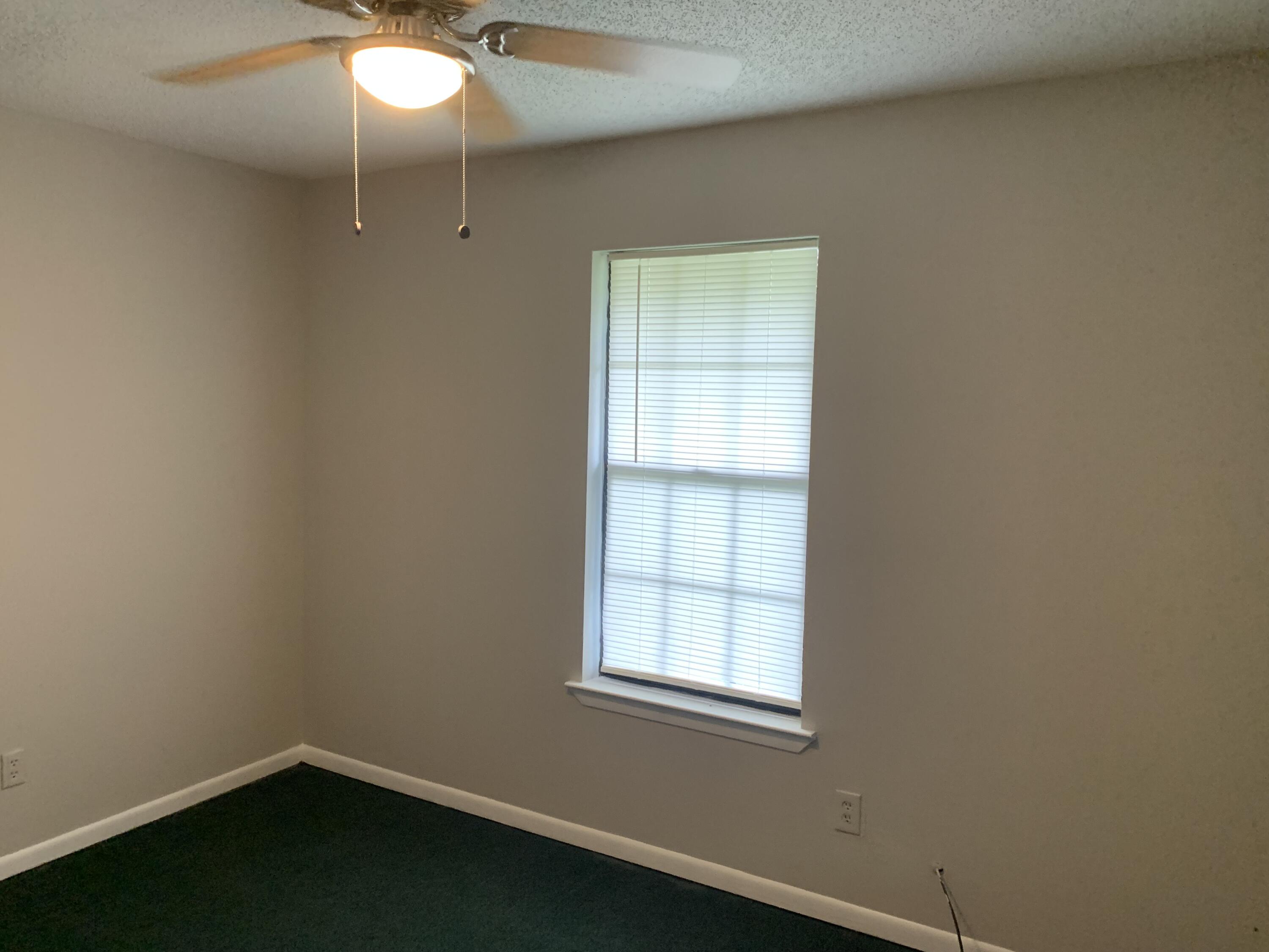 METES & BOUNDS - Residential Lease