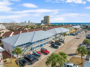 Wendwood Condo - Residential