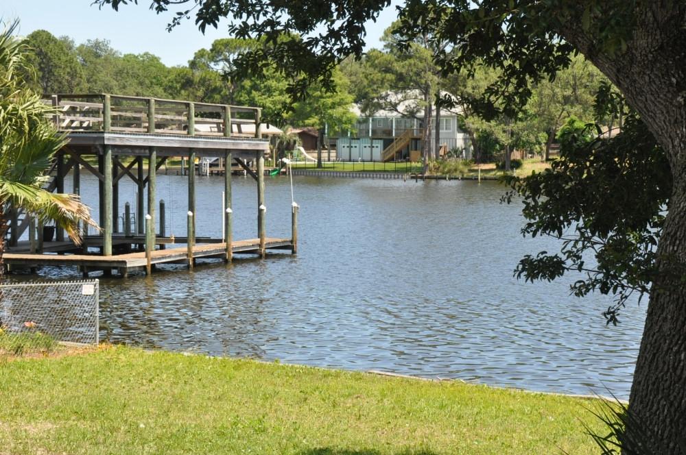 ELLIOTTS POINT 12TH ADDN - Residential