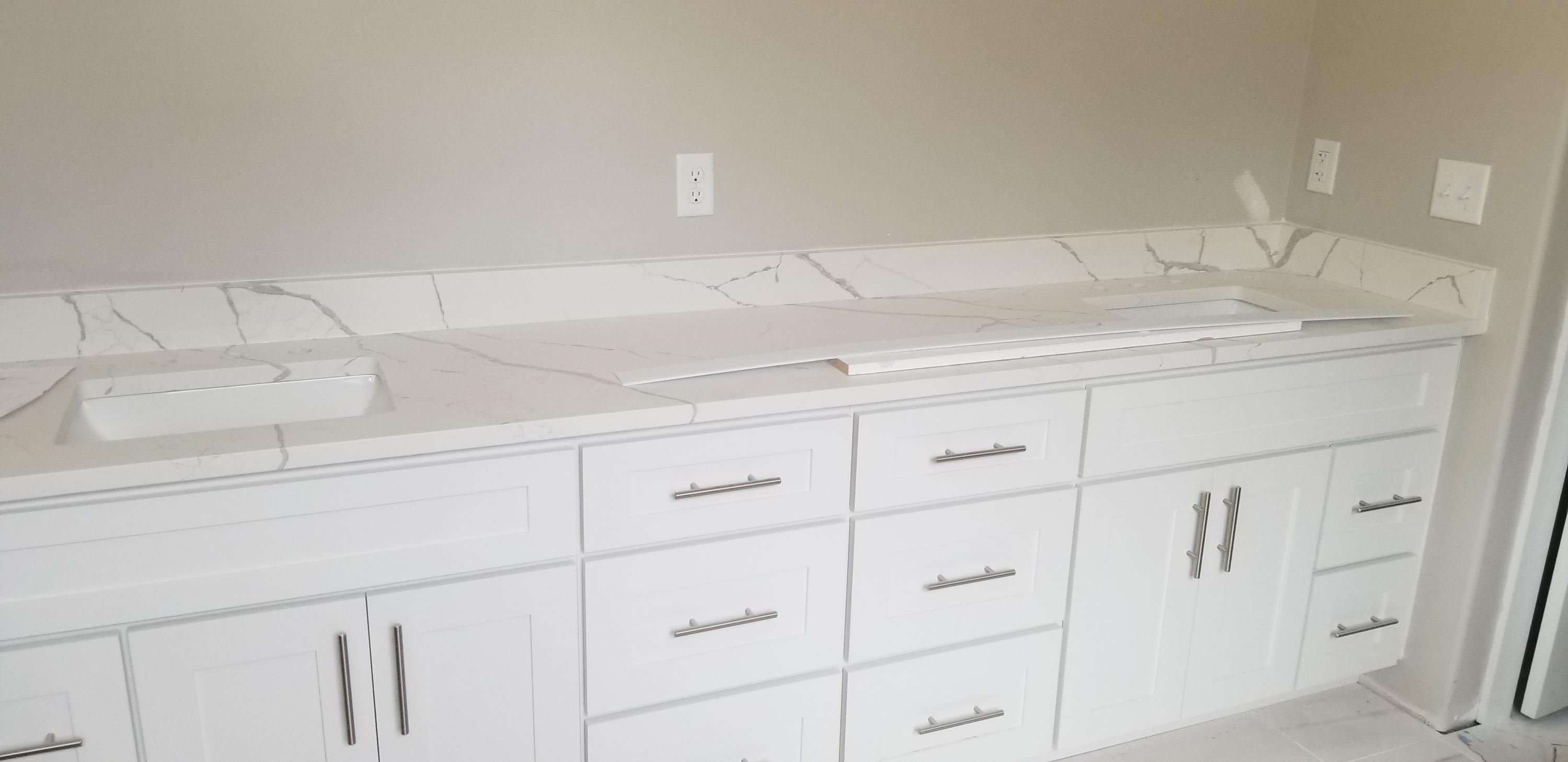 SECLUSION BAY - Residential