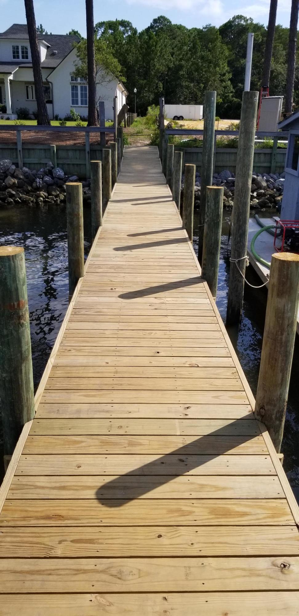 SECLUSION BAY - Residential