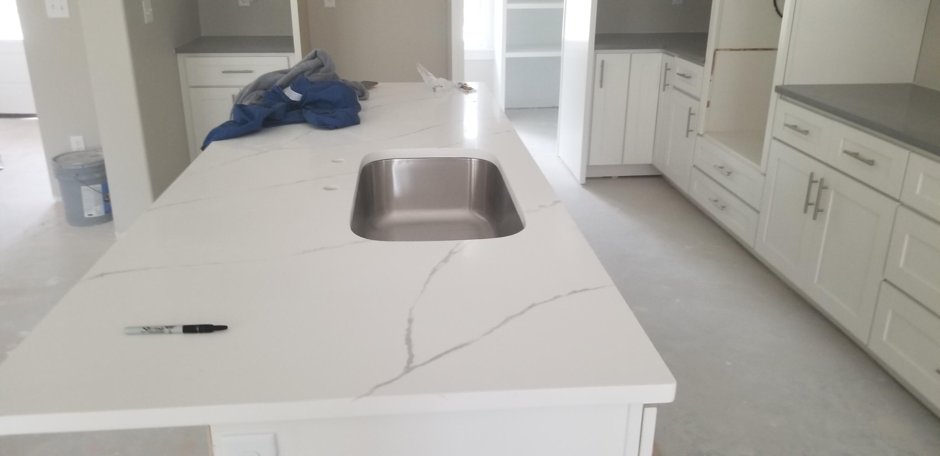 SECLUSION BAY - Residential