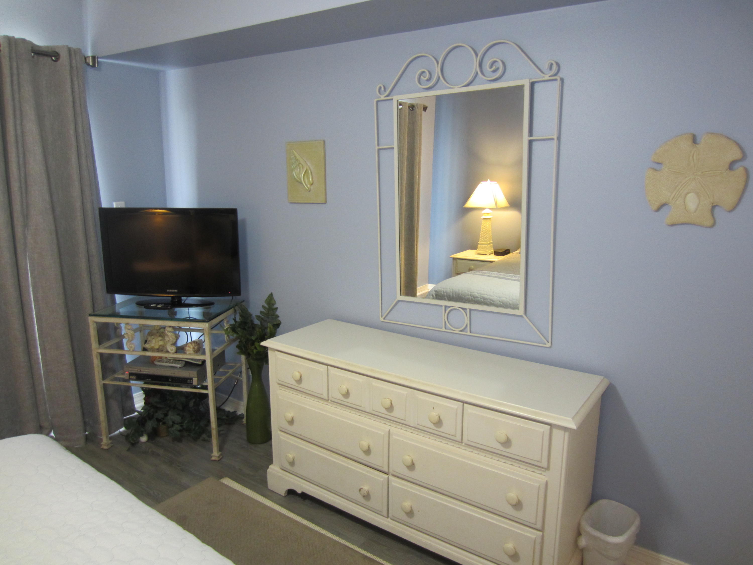 MARAVILLA CONDO 3 - Residential