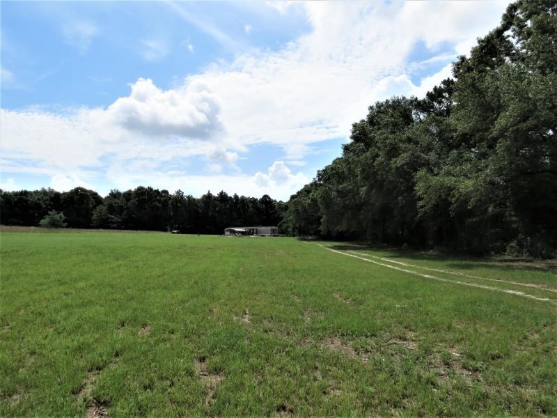 METES & BOUNDS - Land