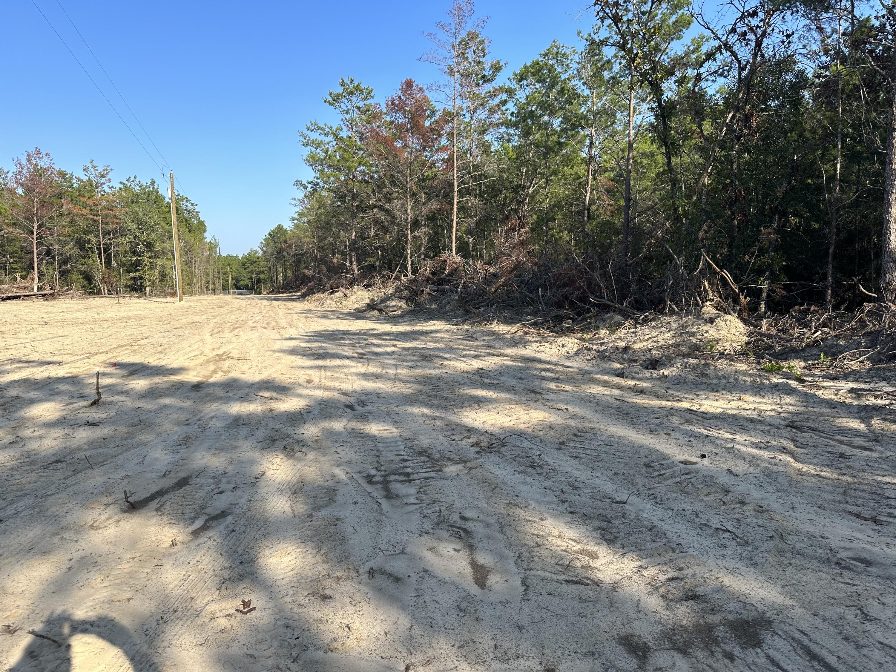 TRIPLE LAKES ESTATES - Land