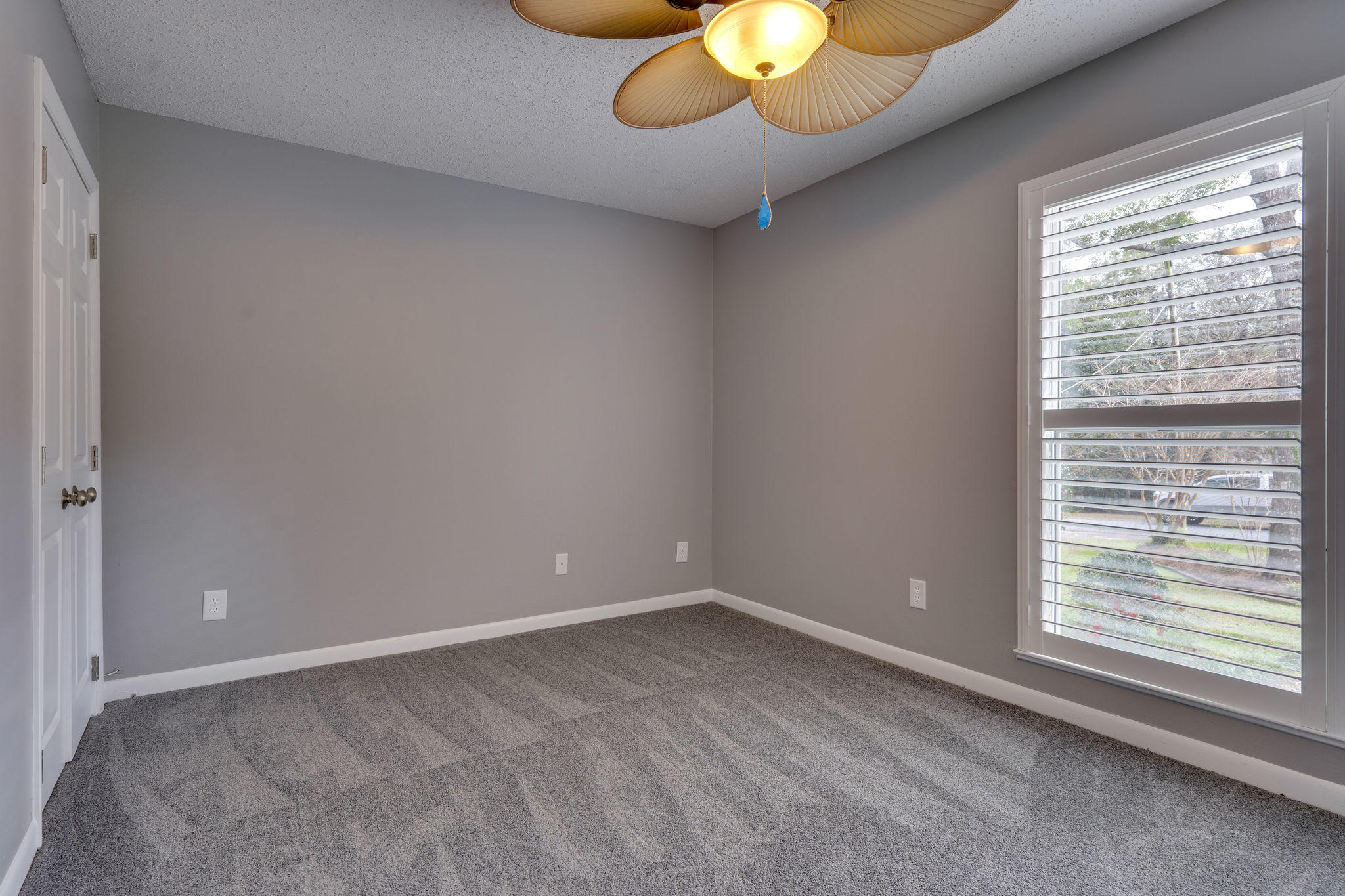 LAKE SHARON ESTATES - Residential