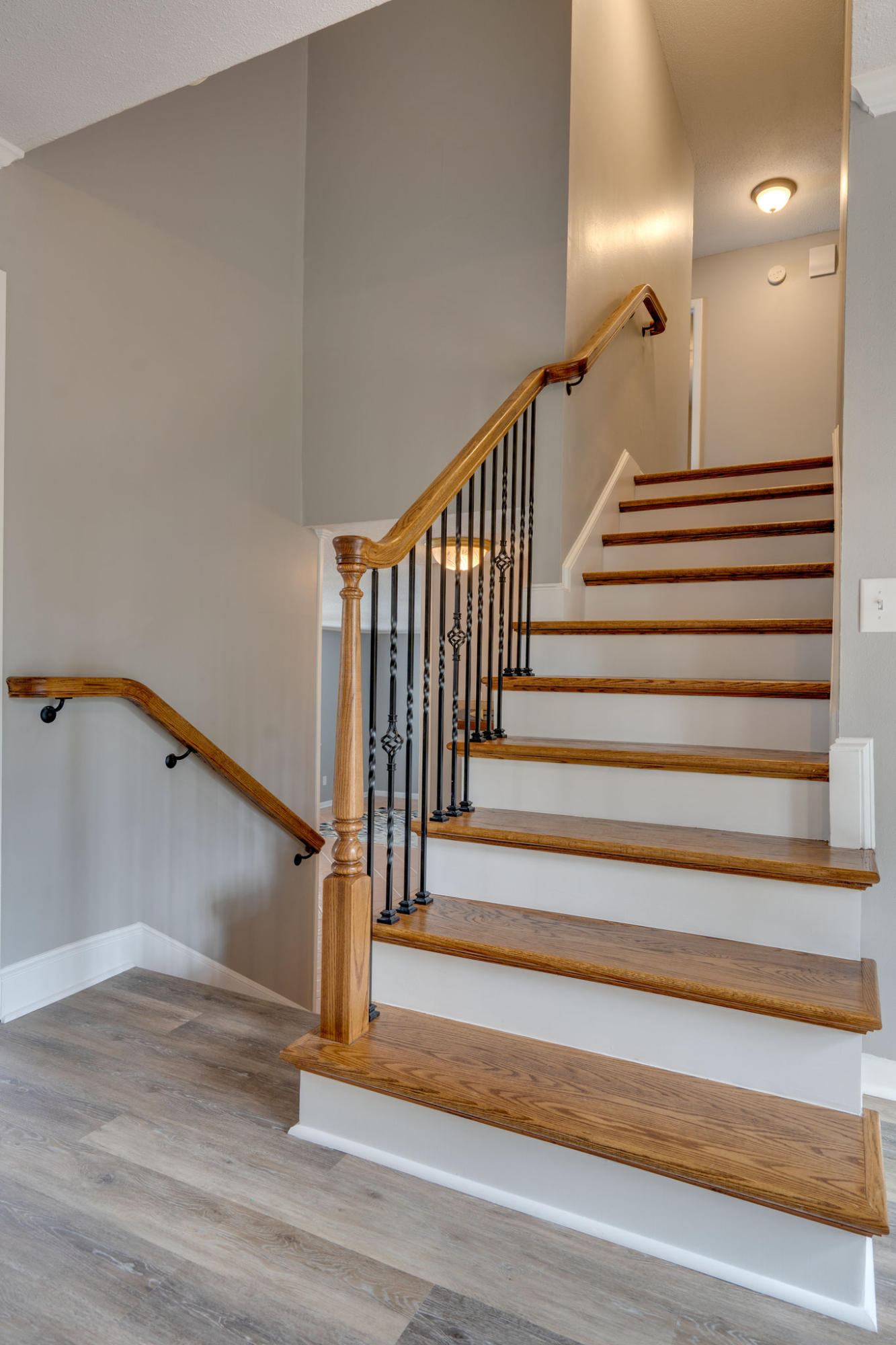 LAKE SHARON ESTATES - Residential