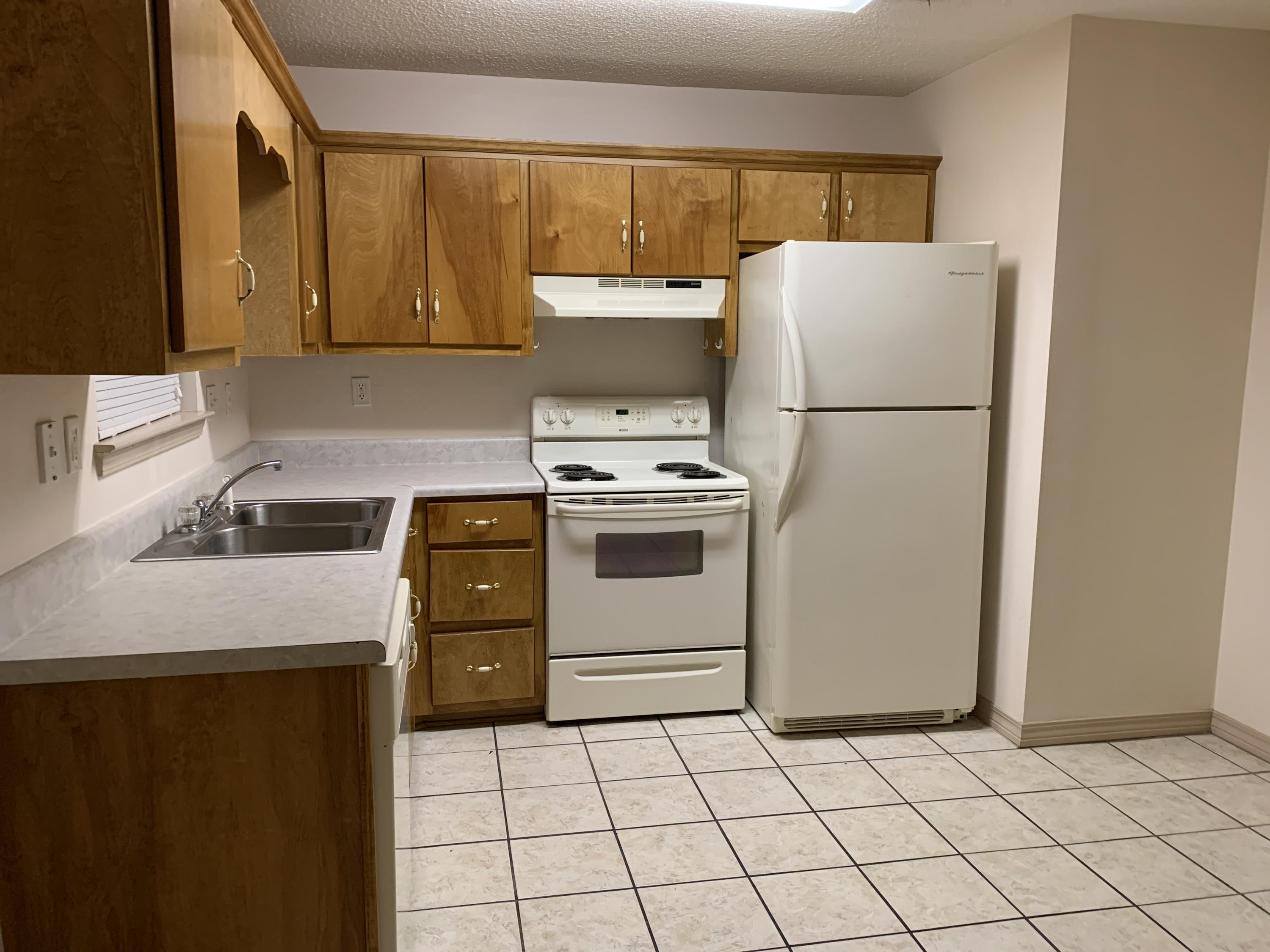 METES & BOUNDS - Residential Lease