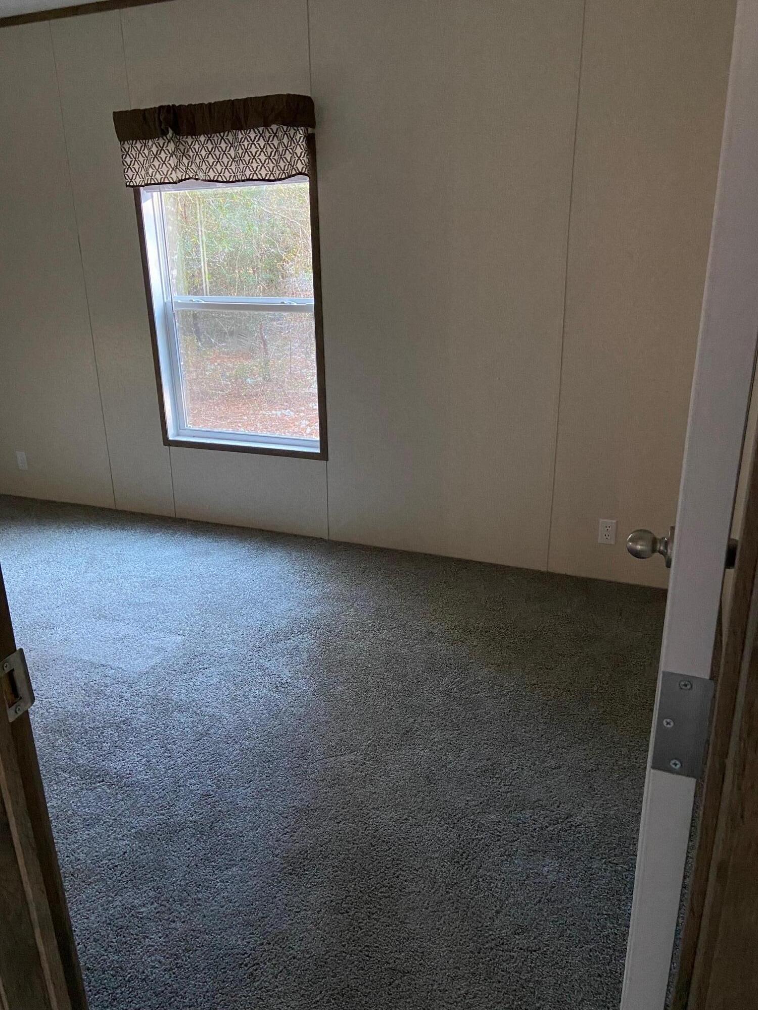 THE PINES - Residential