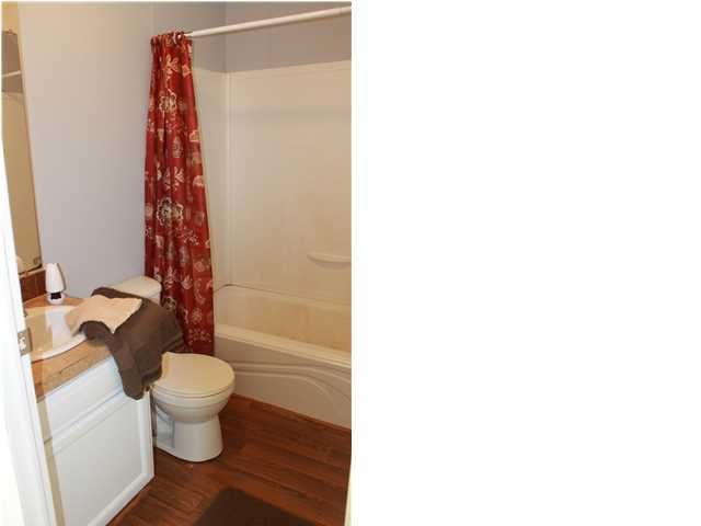 AUTUMN HEIGHTS - Residential