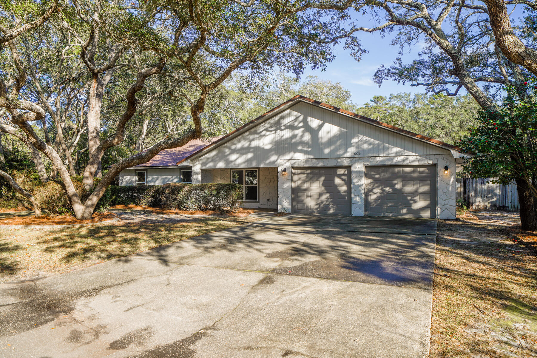 WOODLANDS PH 2 - Residential