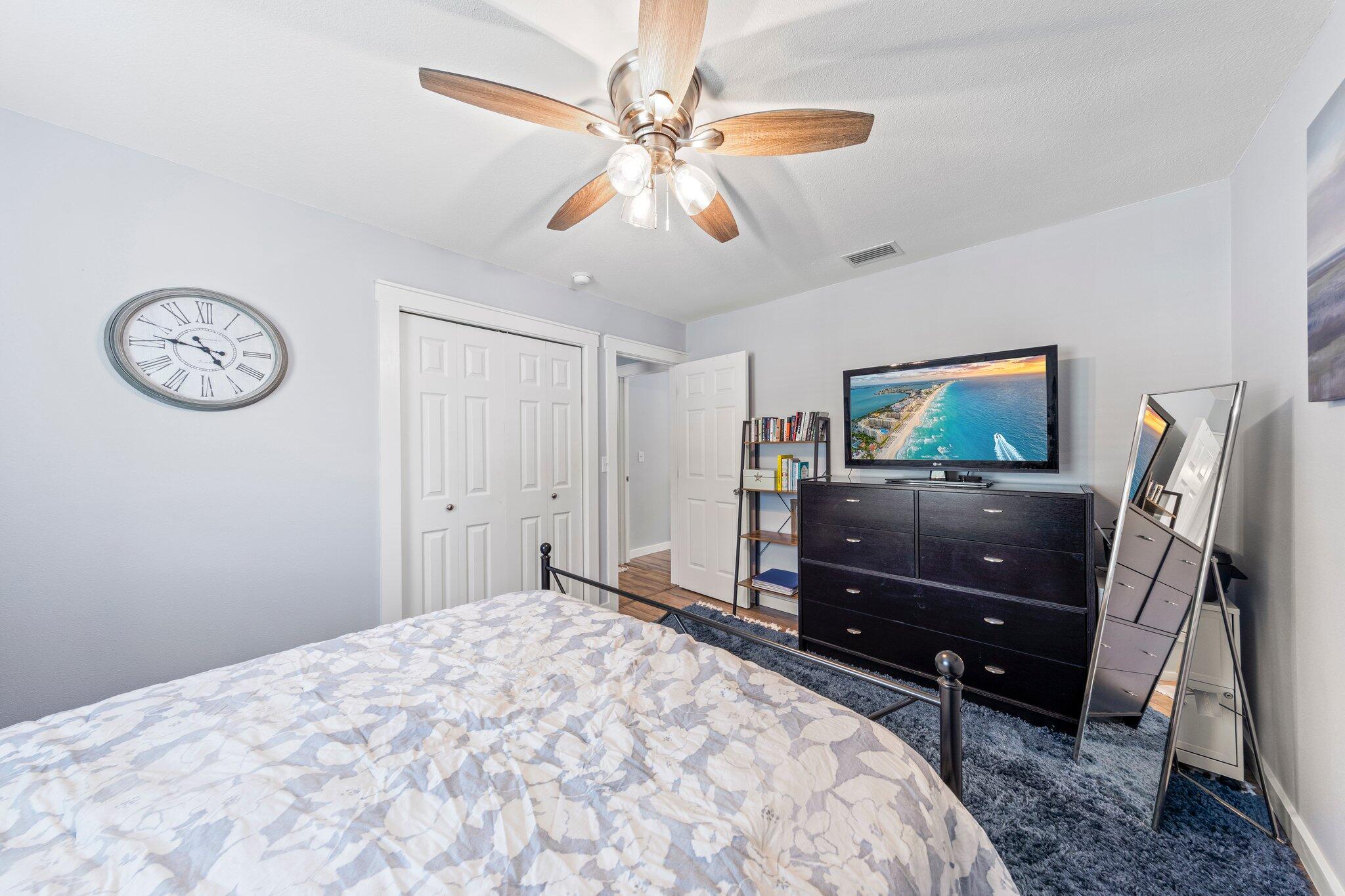 SHERWOOD FOREST - Residential Lease