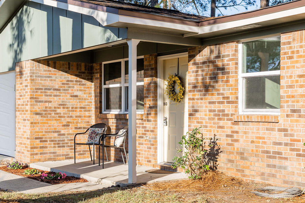 PINE MEADOWS 2ND ADDN - Residential