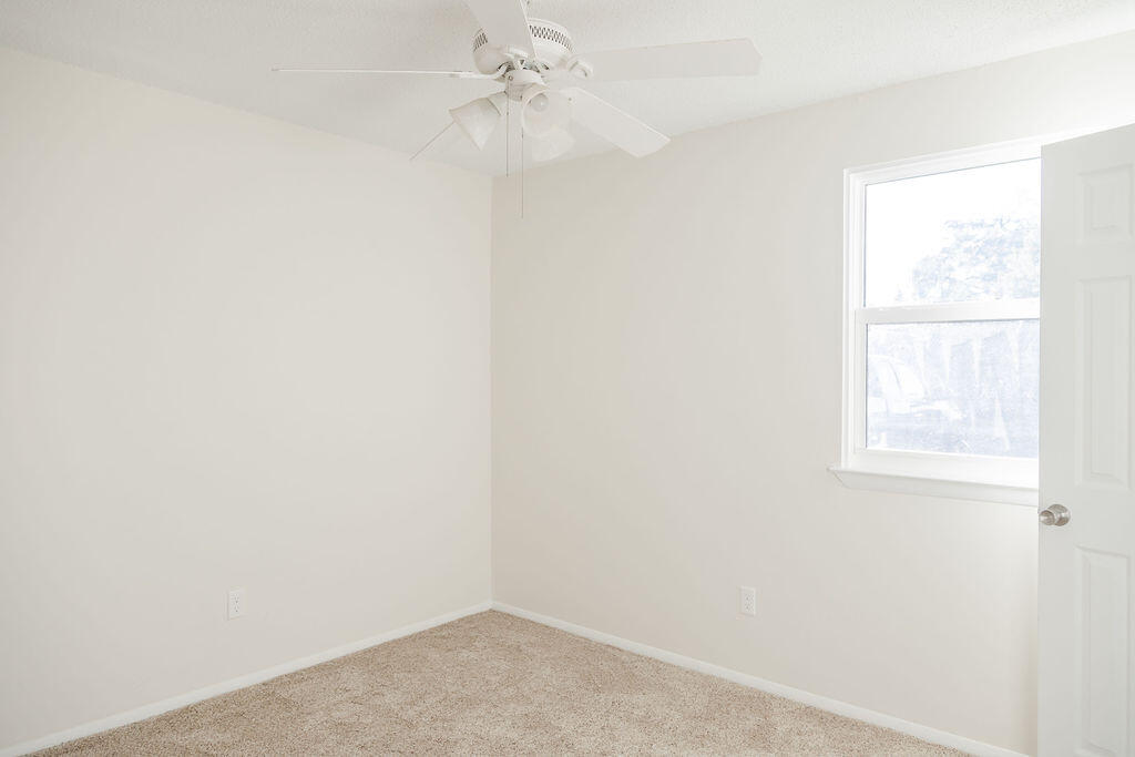 PINE MEADOWS 2ND ADDN - Residential