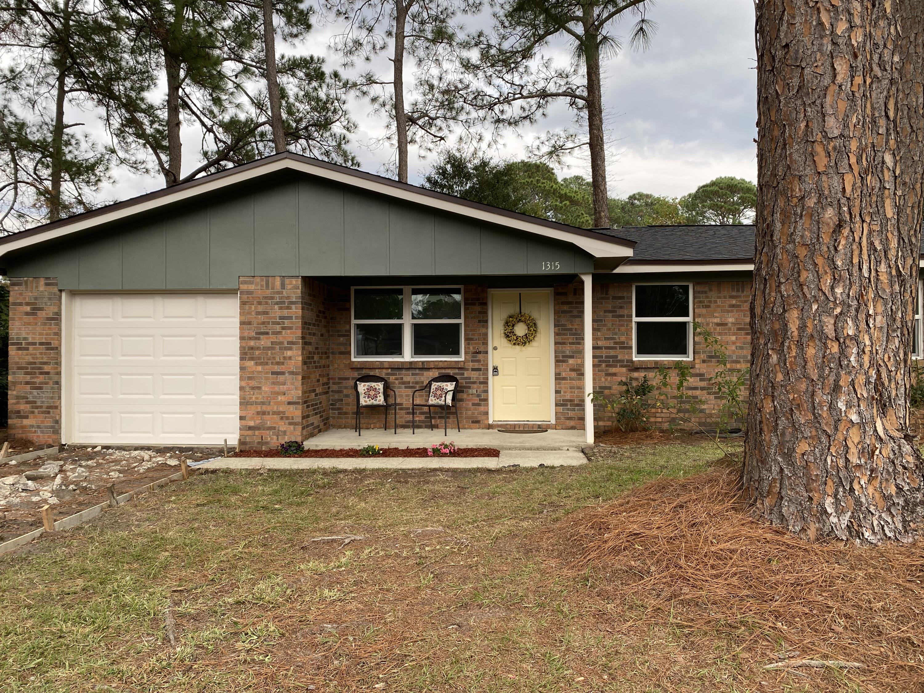 PINE MEADOWS 2ND ADDN - Residential