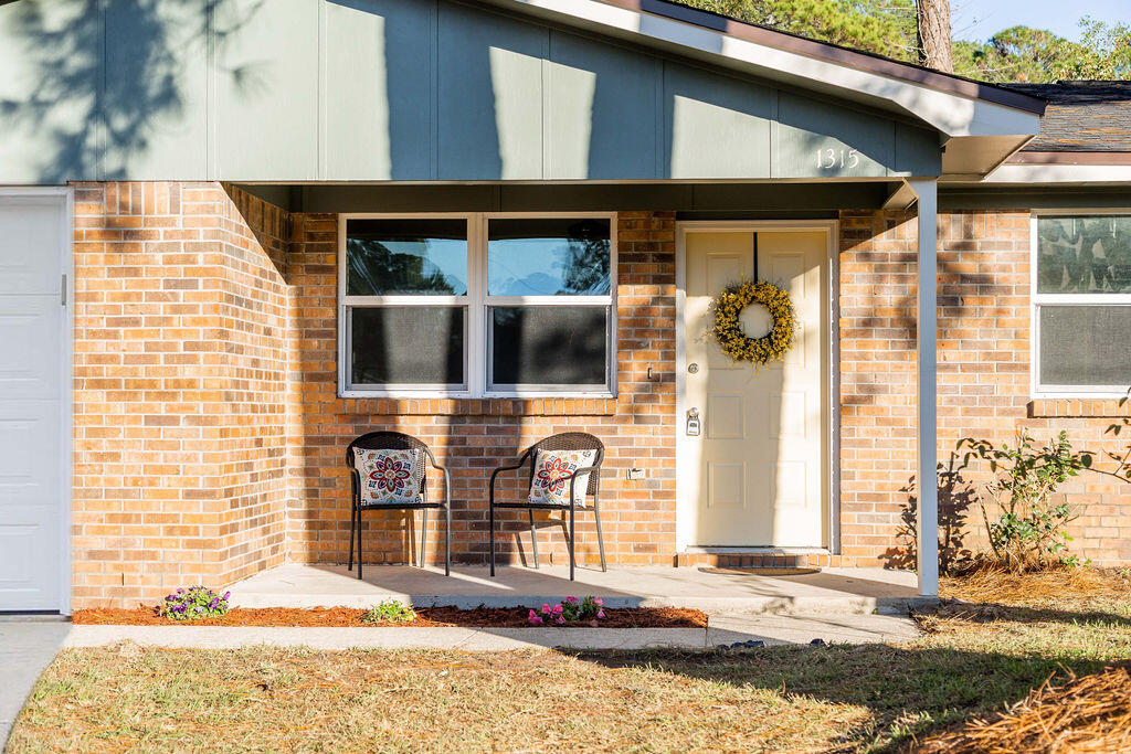 PINE MEADOWS 2ND ADDN - Residential