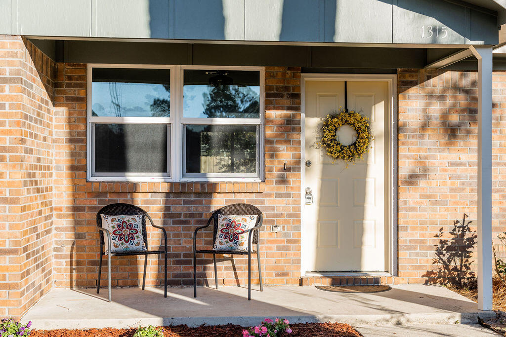 PINE MEADOWS 2ND ADDN - Residential