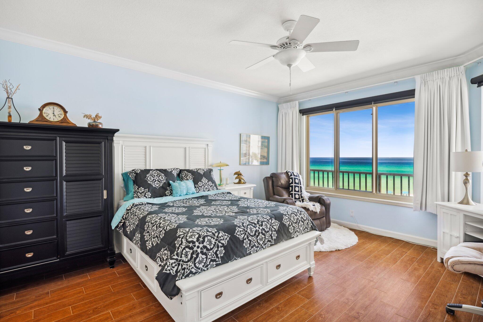 SUMMERWIND CONDOS - Residential