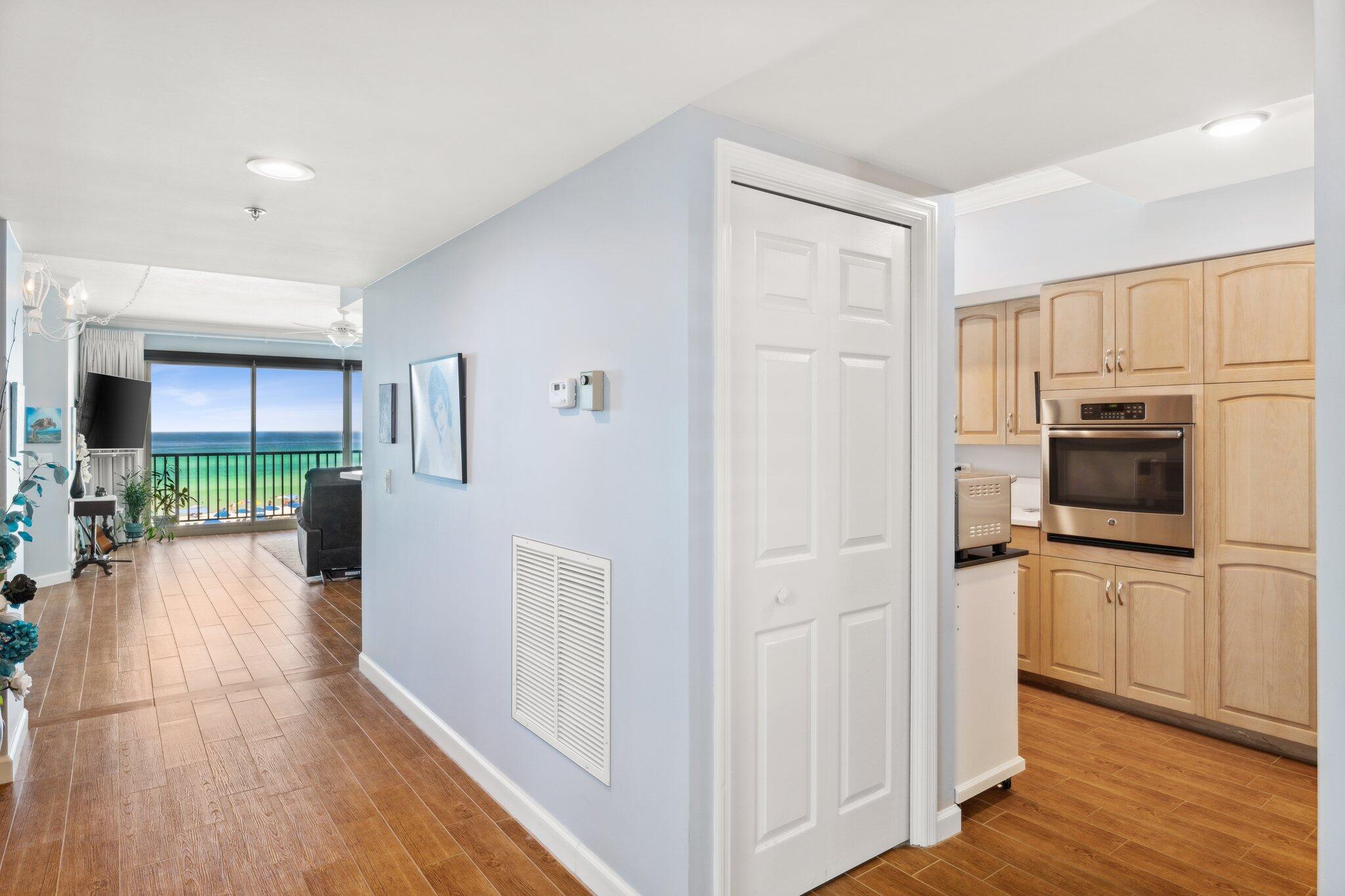 SUMMERWIND CONDOS - Residential