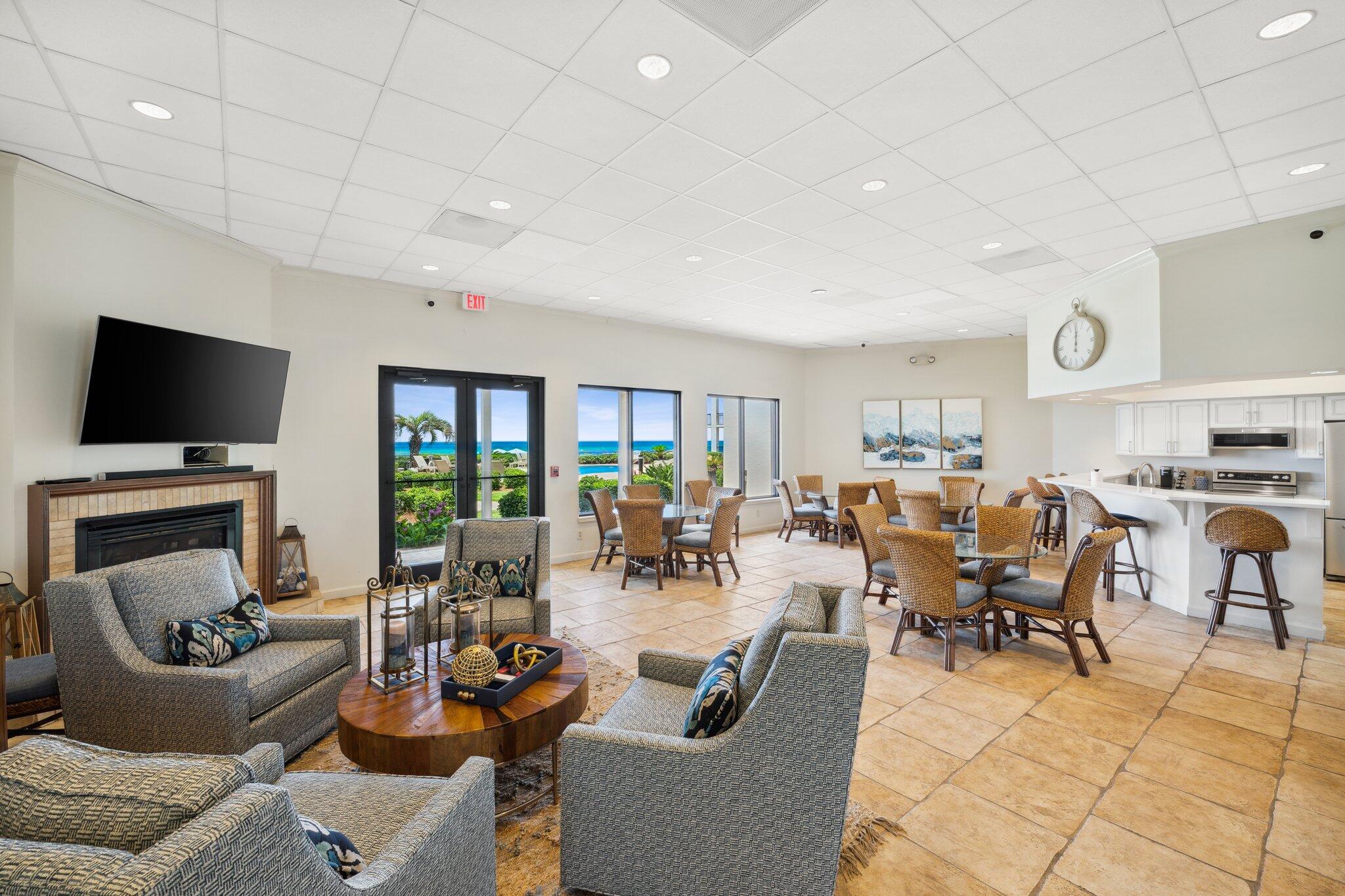SUMMERWIND CONDOS - Residential