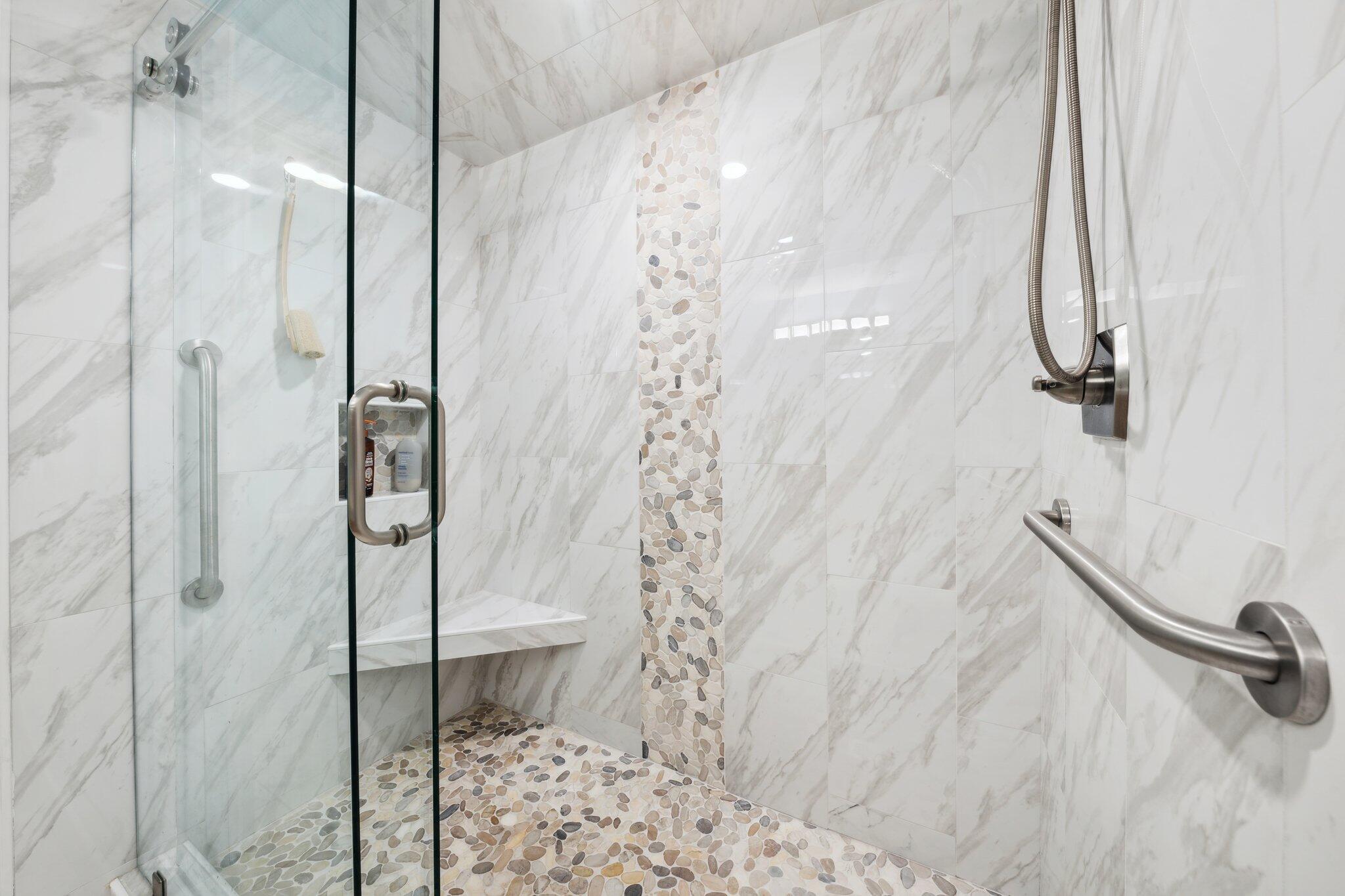 SUMMERWIND CONDOS - Residential