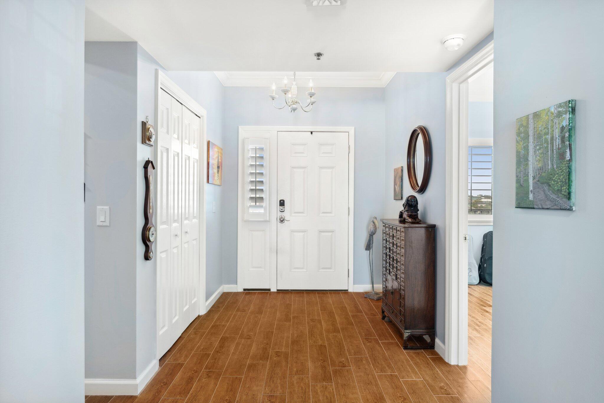 SUMMERWIND CONDOS - Residential