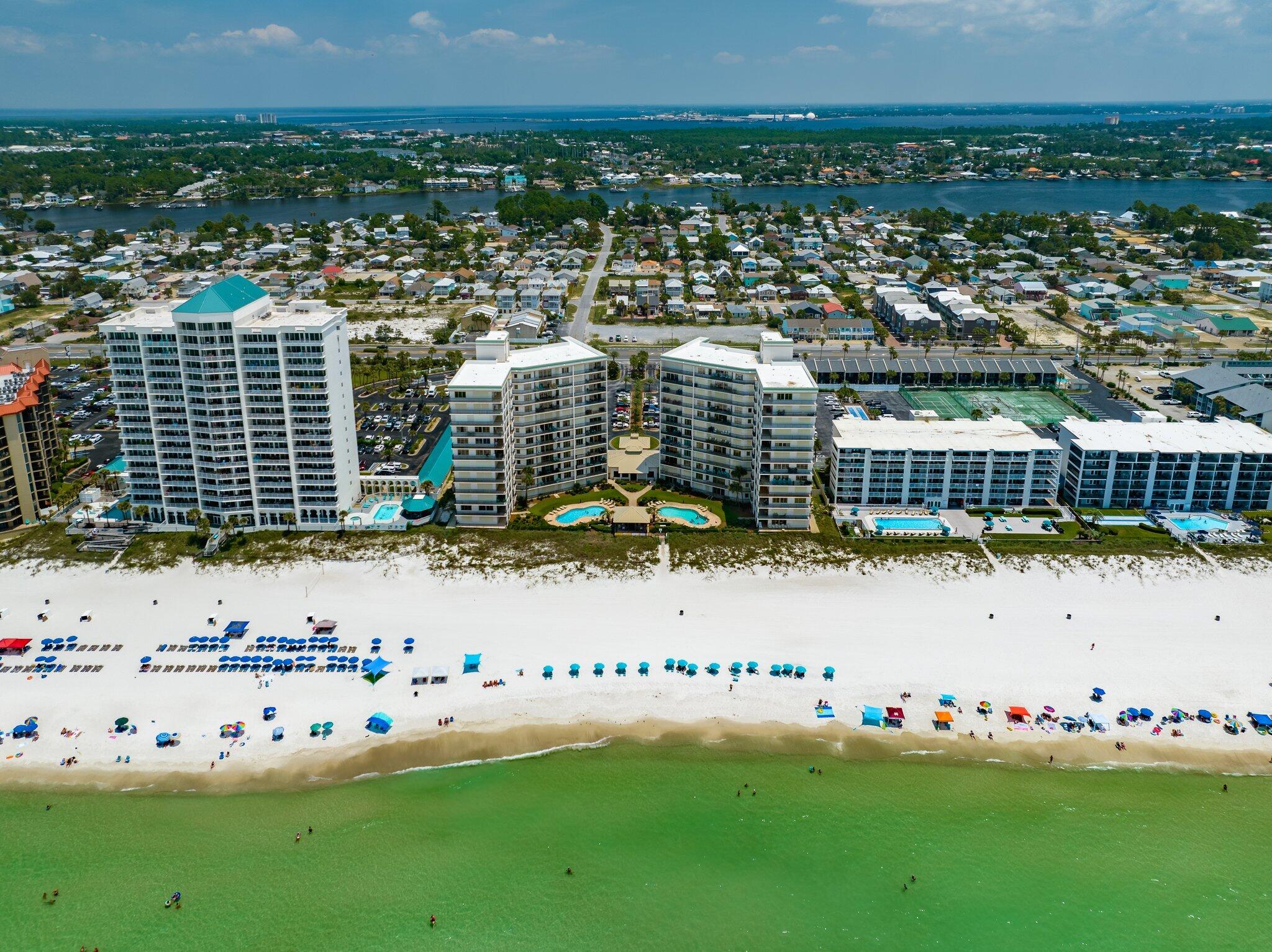 SUMMERWIND CONDOS - Residential