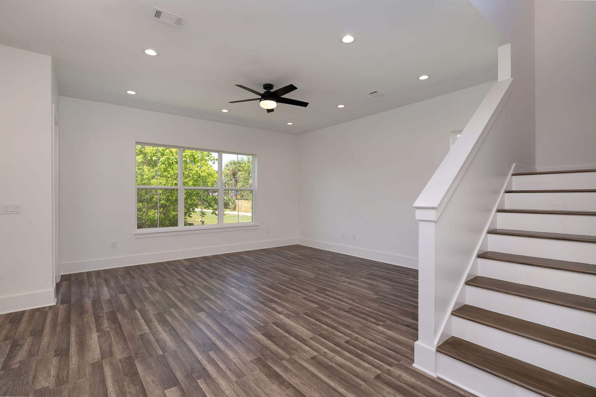 CALUSA BAY S/D - Residential