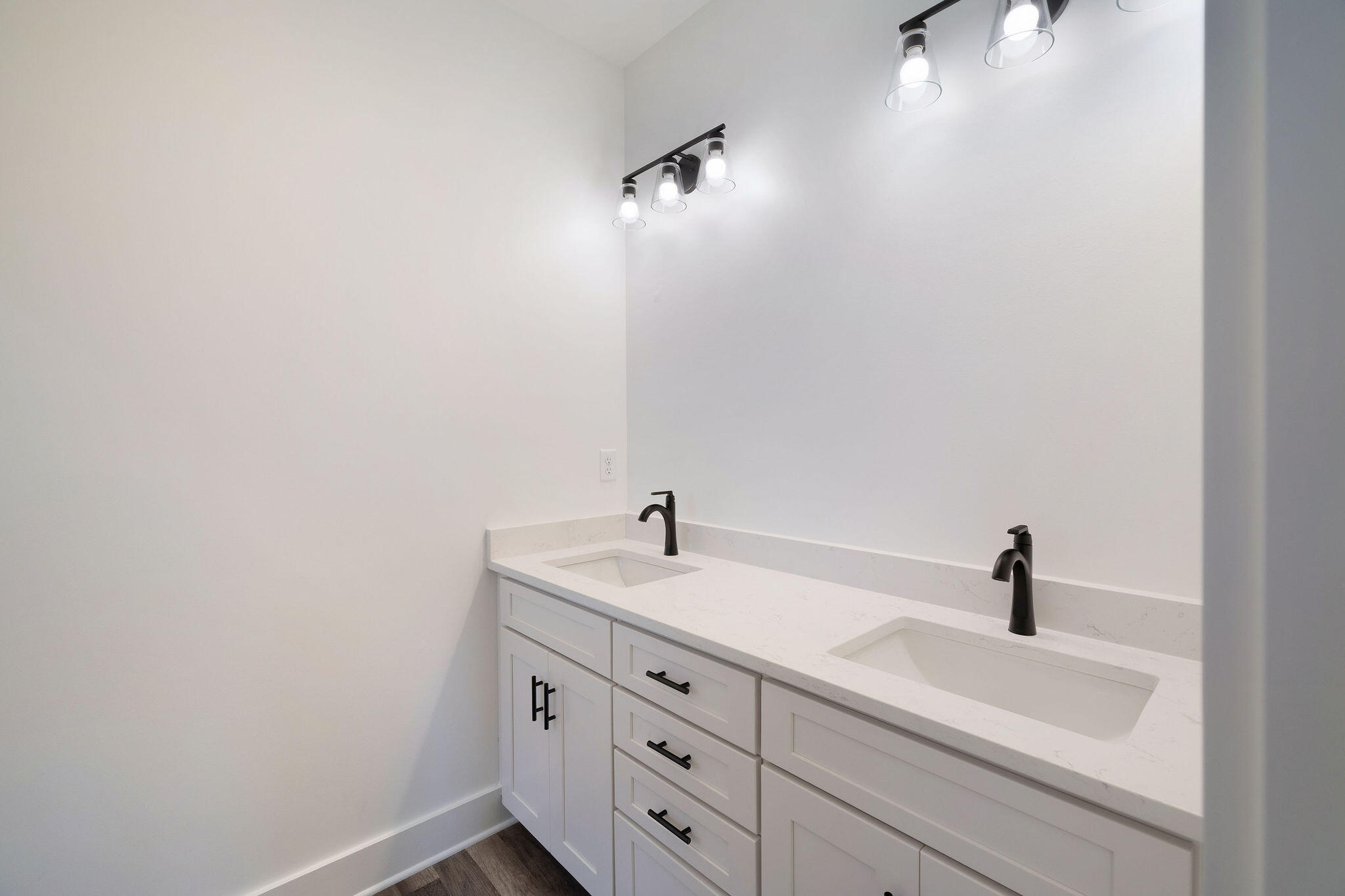 CALUSA BAY S/D - Residential