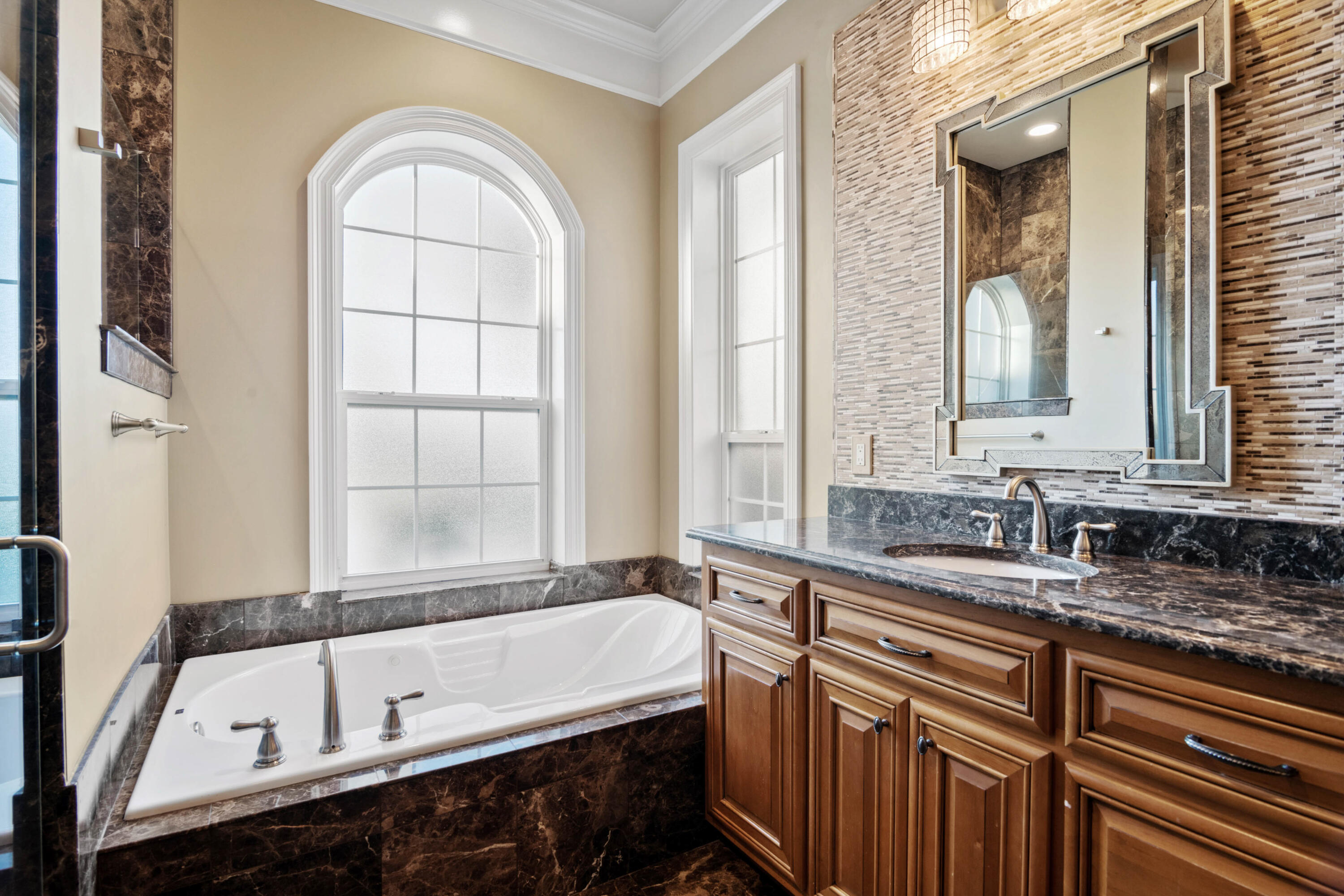 Eisenhower Circle - Residential