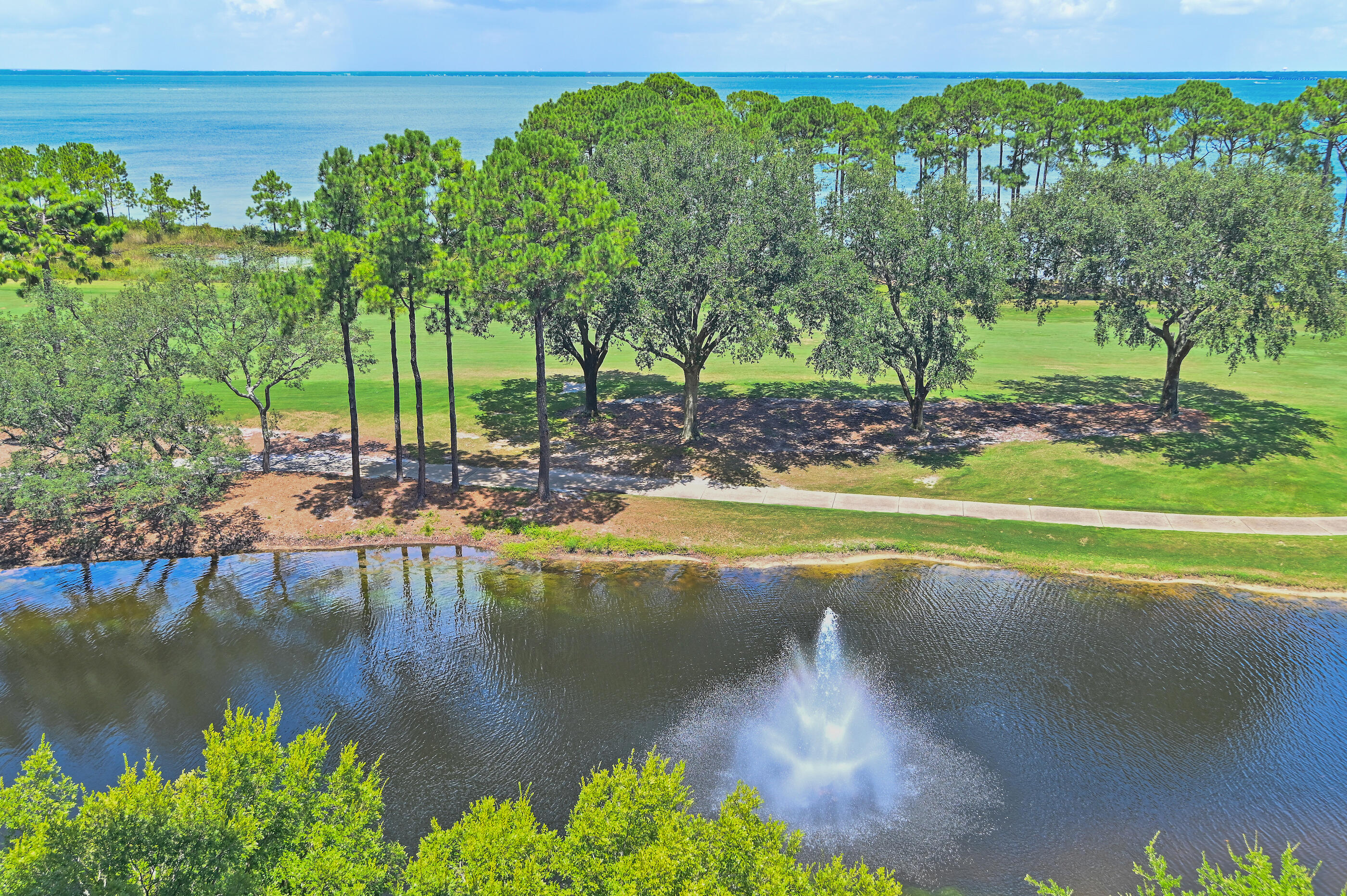 ONE WATER PLACE AT KELLY PLANTATION - Residential