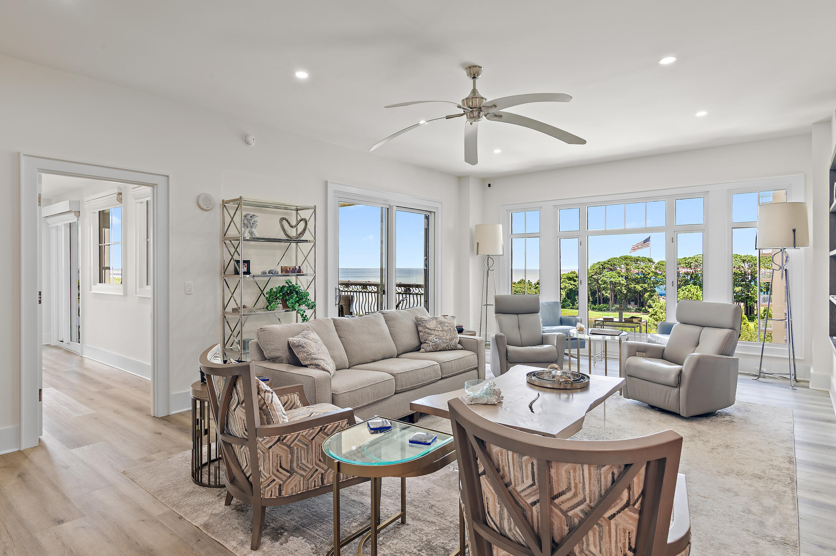 ONE WATER PLACE AT KELLY PLANTATION - Residential